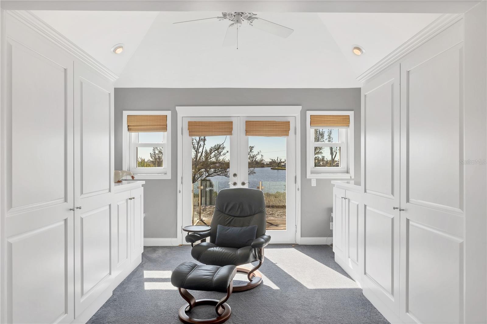 16251 SUNSET PINES CIR