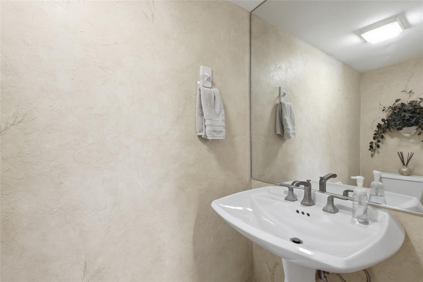 11000 PLACIDA RD #1504