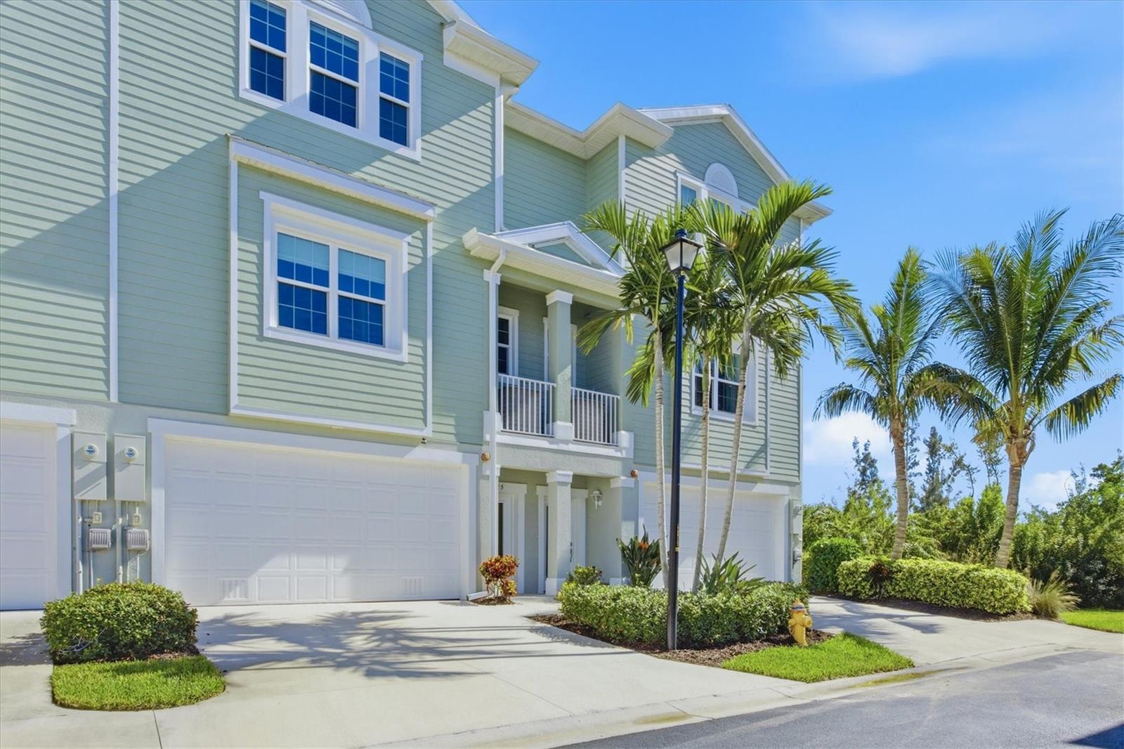 10435 PILOTHOUSE CIR #125