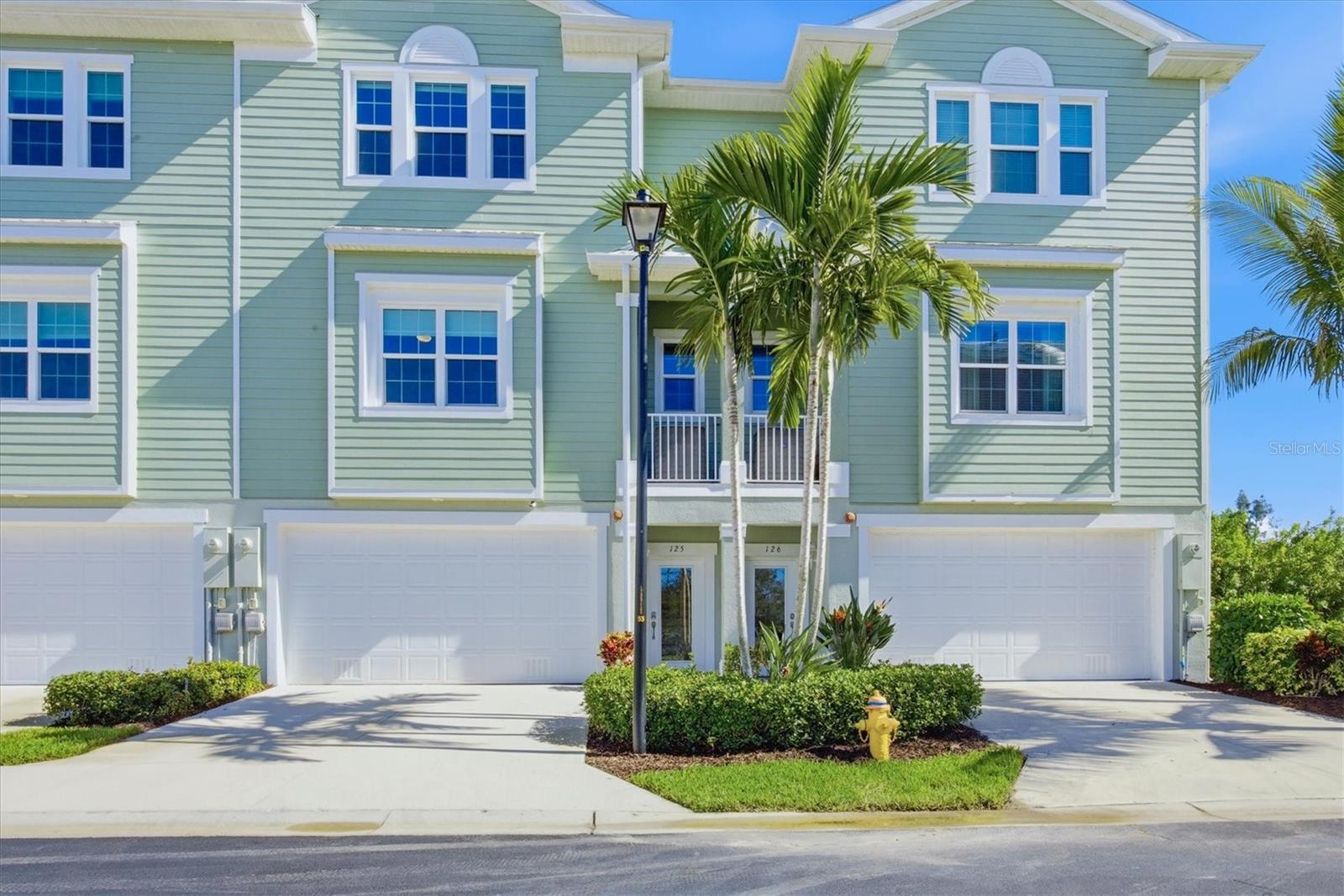 10435 PILOTHOUSE CIR #125