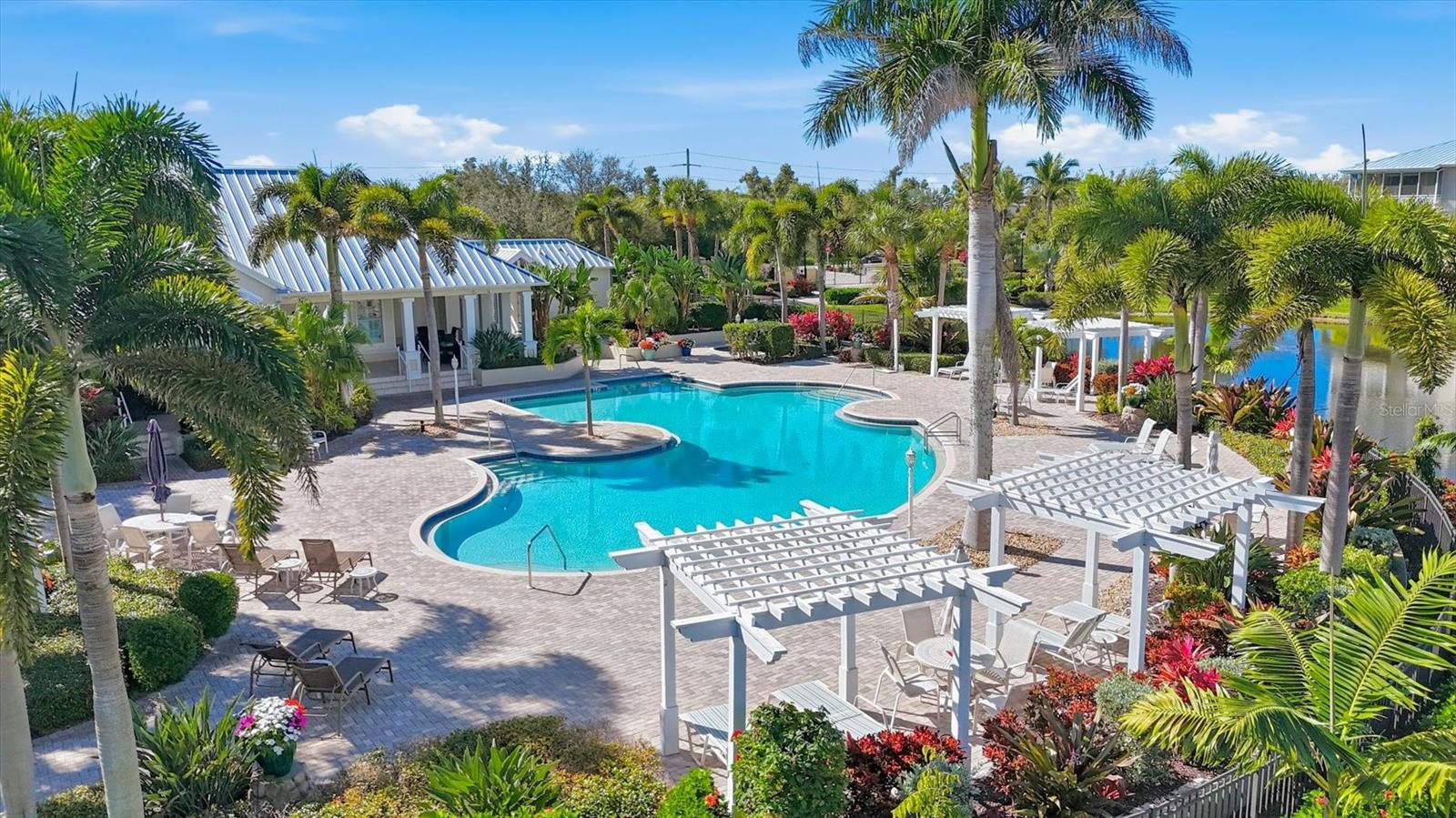 10435 PILOTHOUSE CIR #125