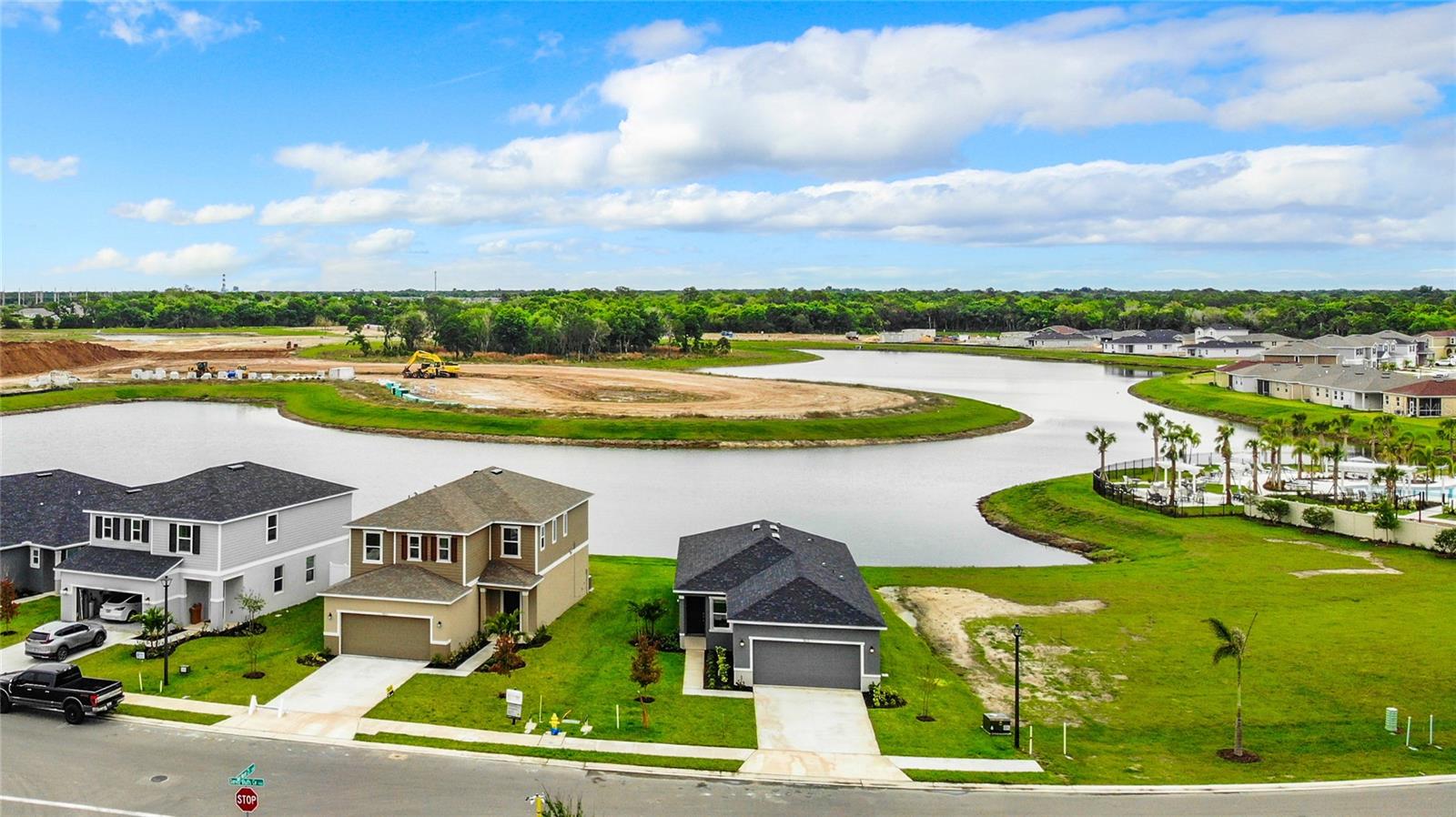 9409 SANDY BLUFFS CIR