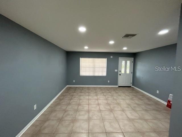 2531 LAWLER LN