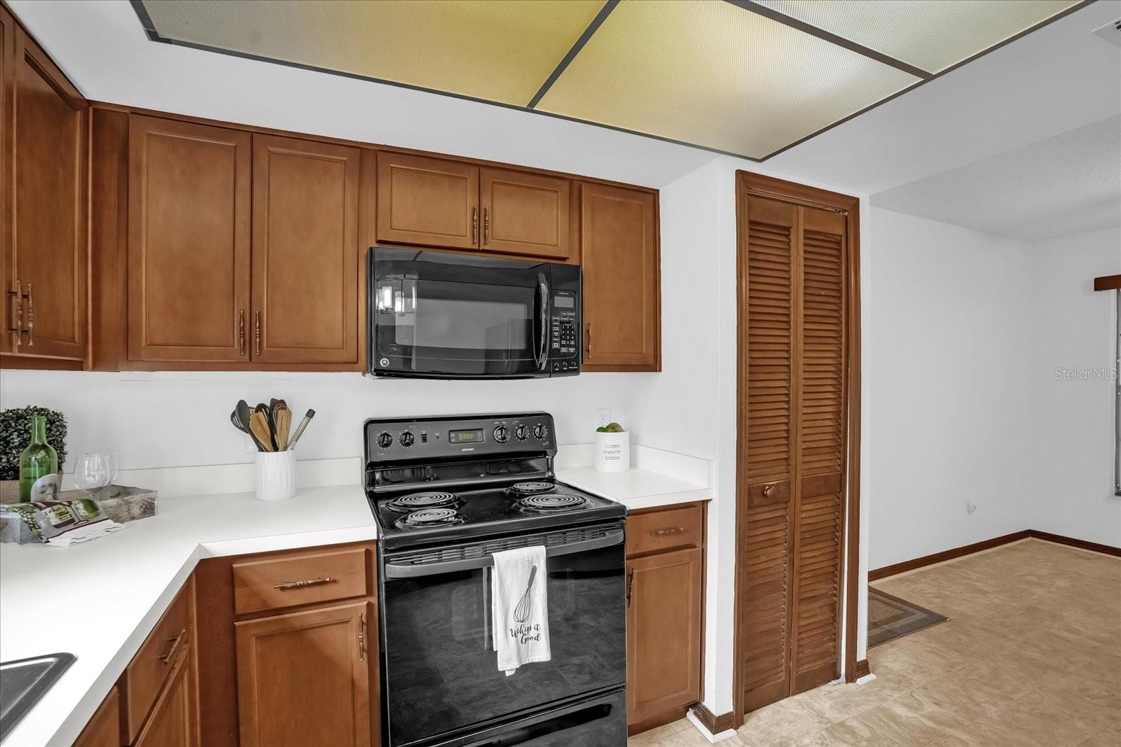 1508 SOUTHWIND CT