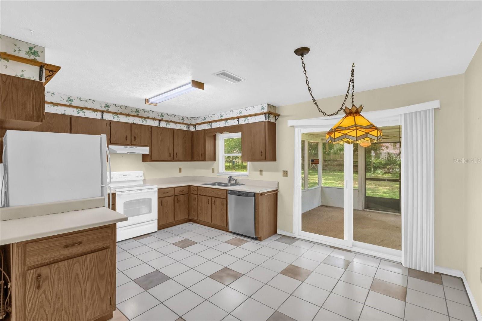 5931 NW 58TH TER
