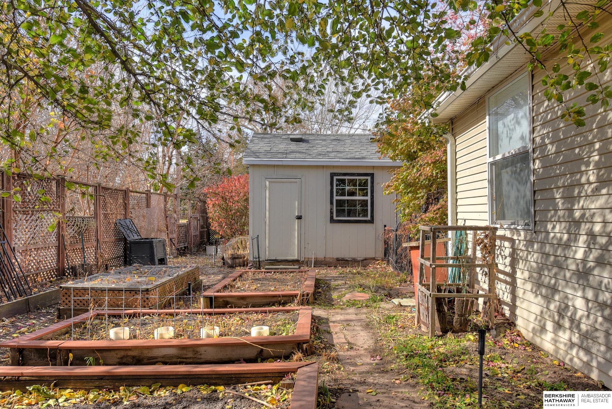235 Ridgeland Avenue