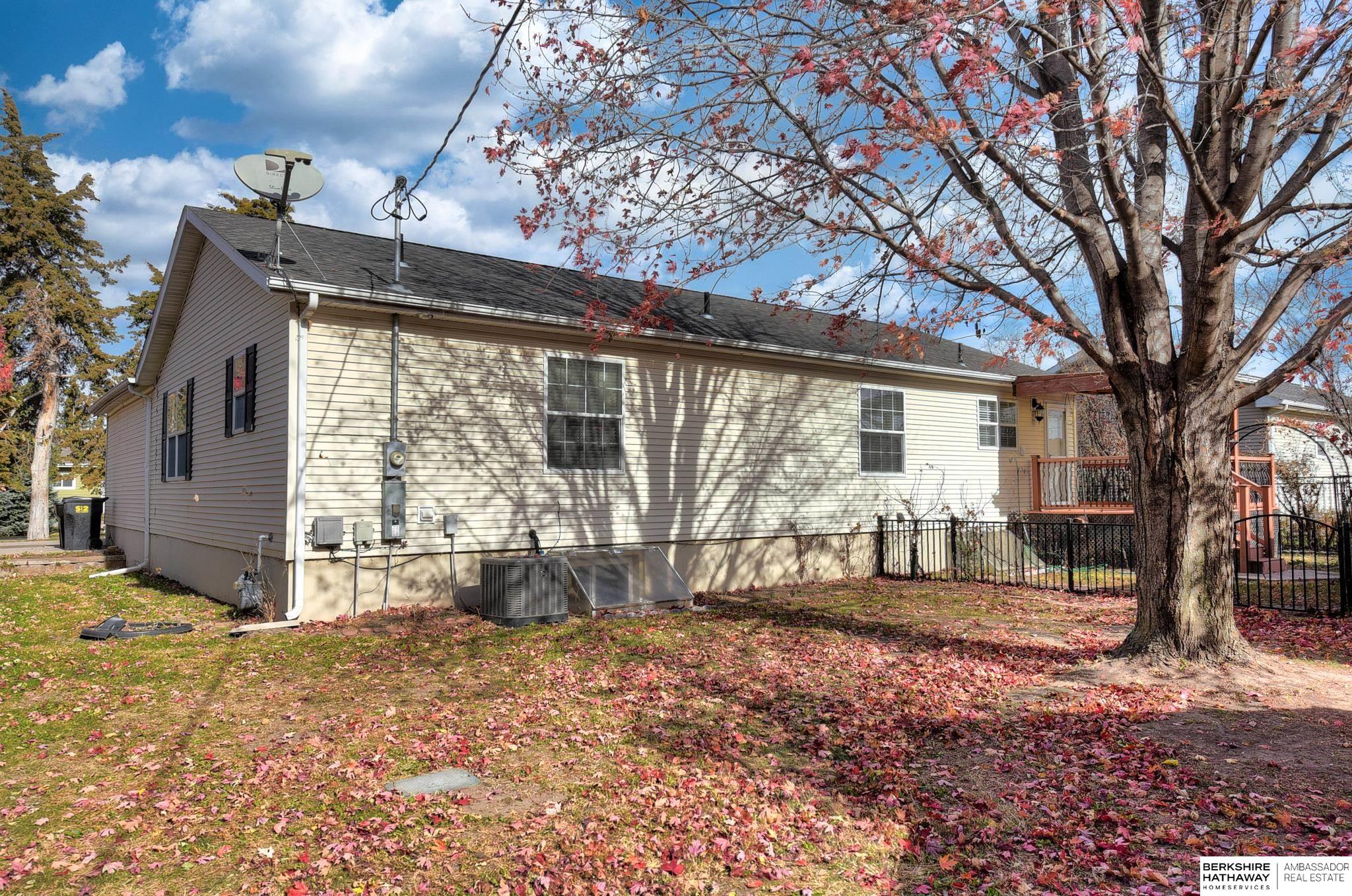 235 Ridgeland Avenue