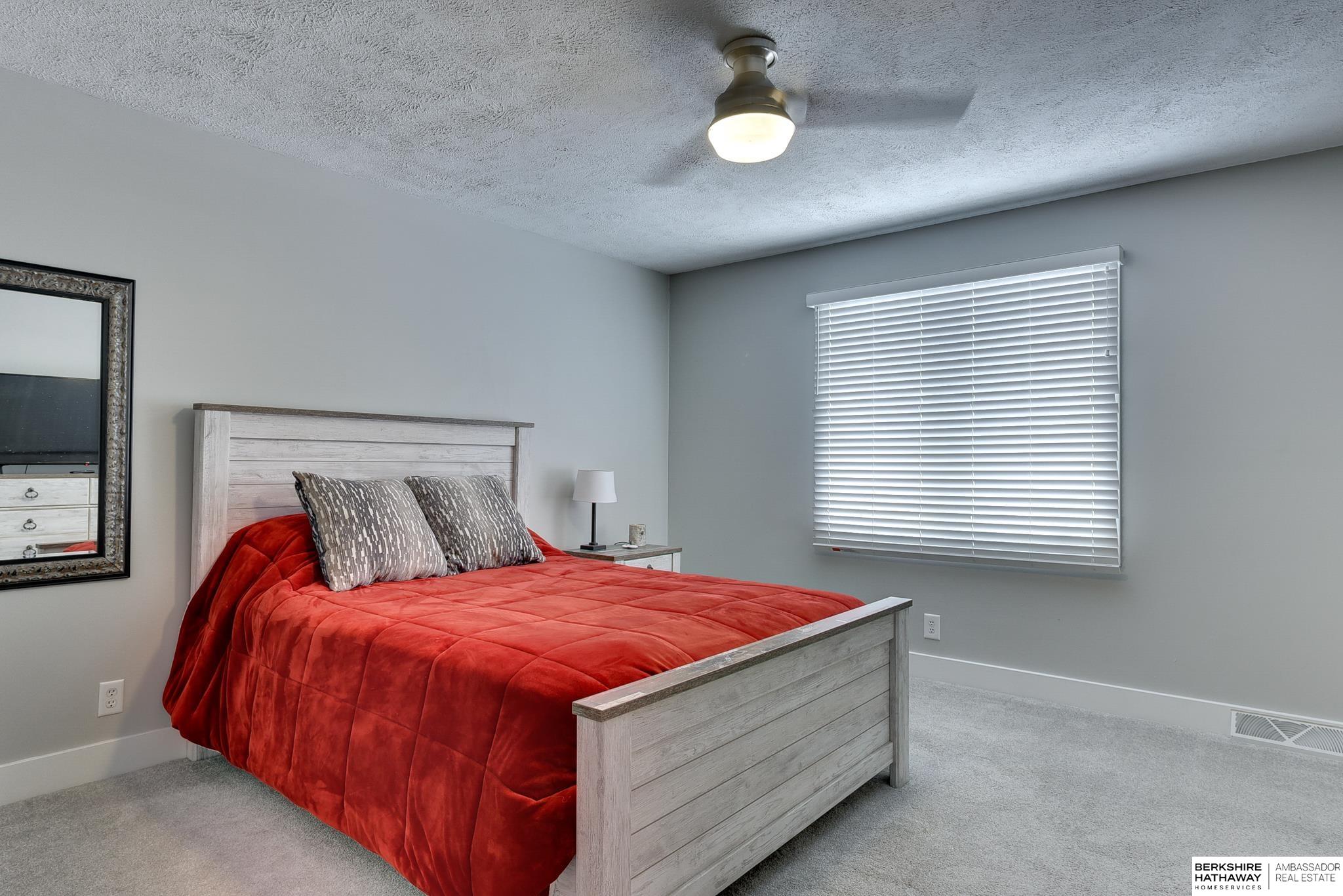 12138 Parker Circle