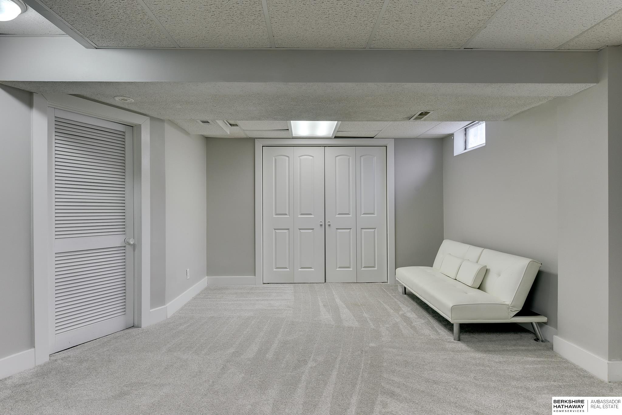 12138 Parker Circle