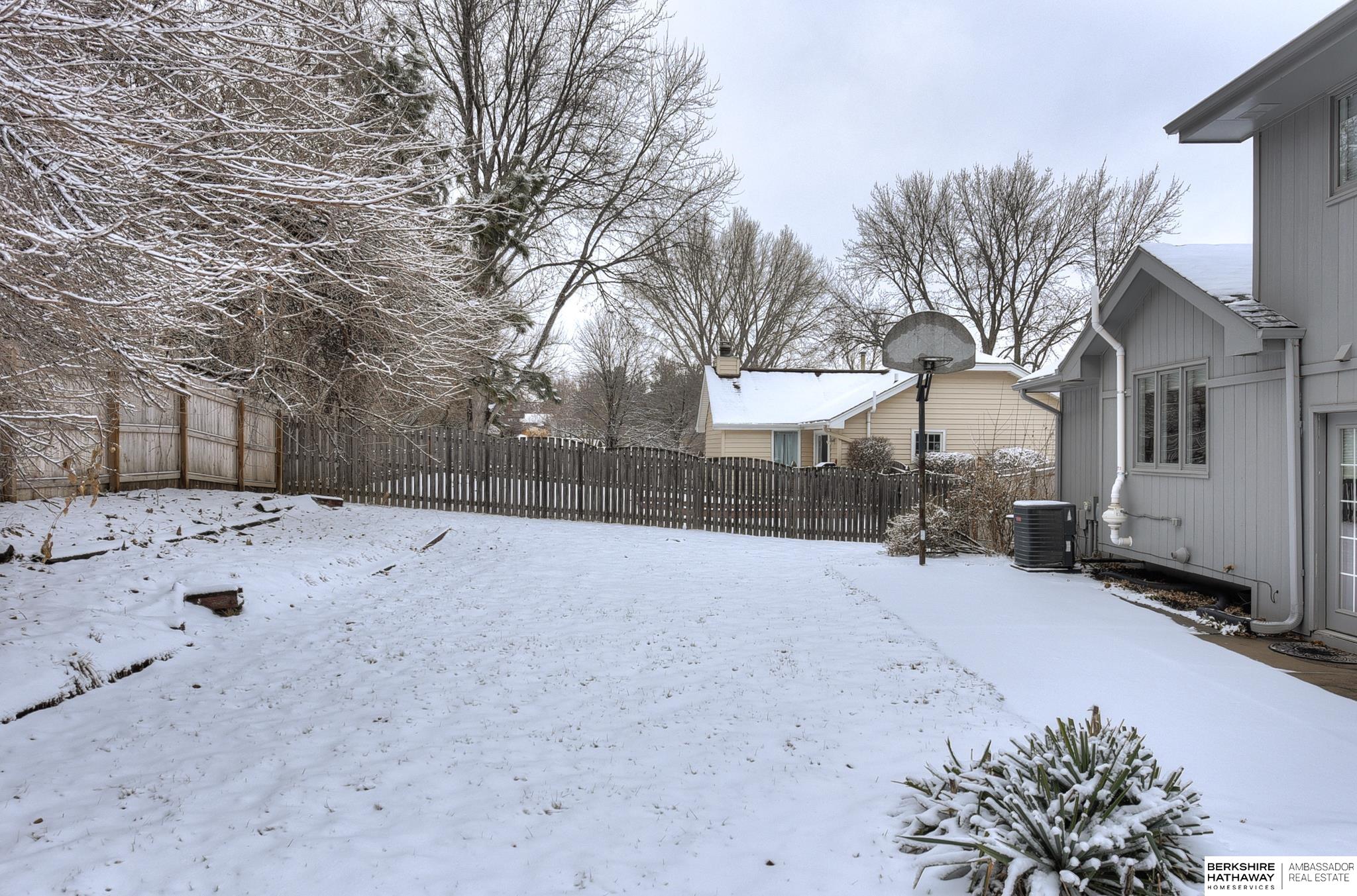 12138 Parker Circle