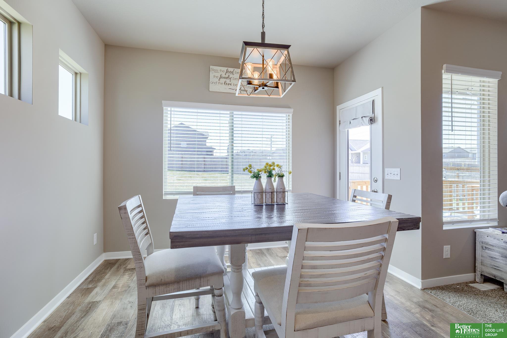 11163 Horizon Circle