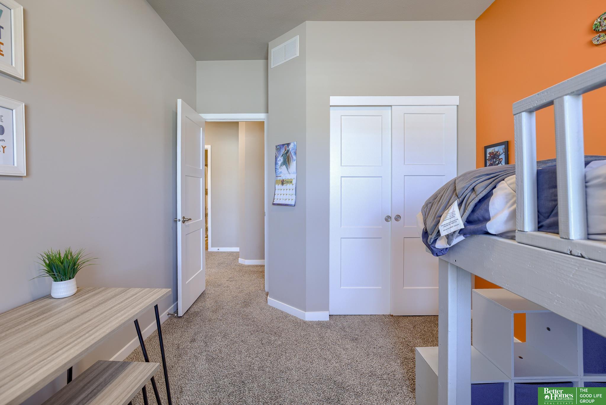 11163 Horizon Circle