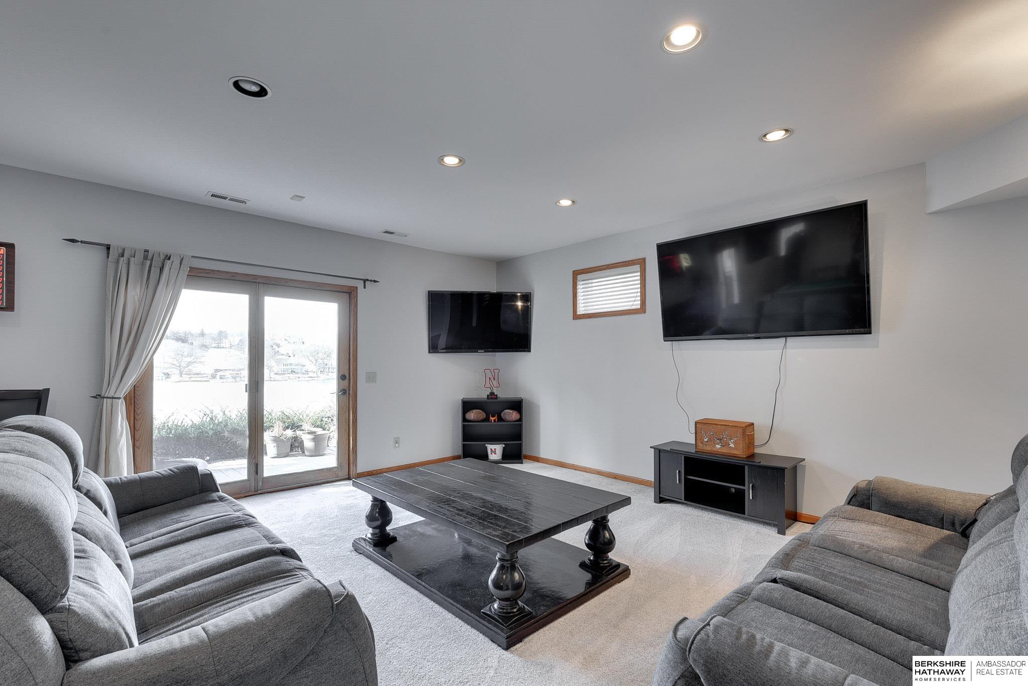2507 Ponca Point