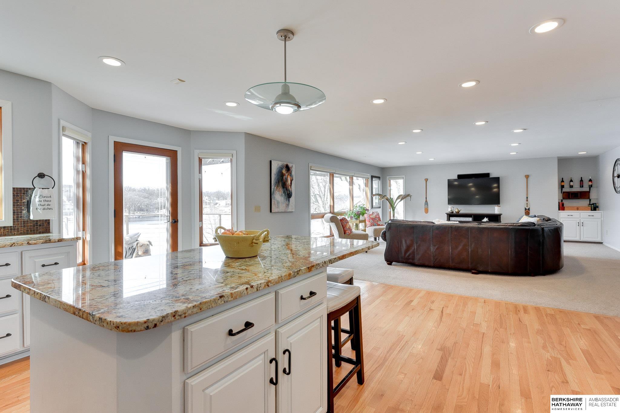 2507 Ponca Point