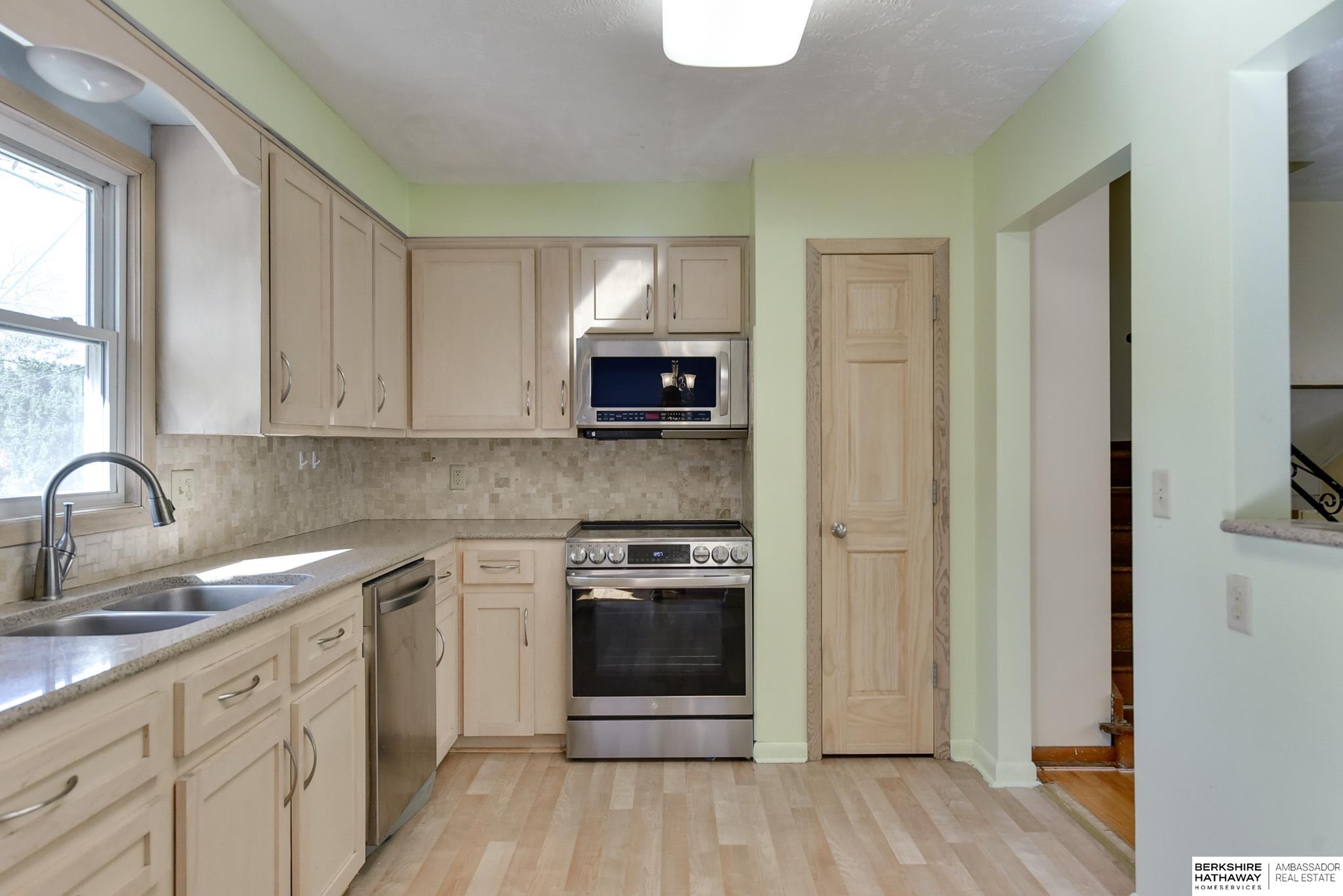 1002 Saint Andrews Road