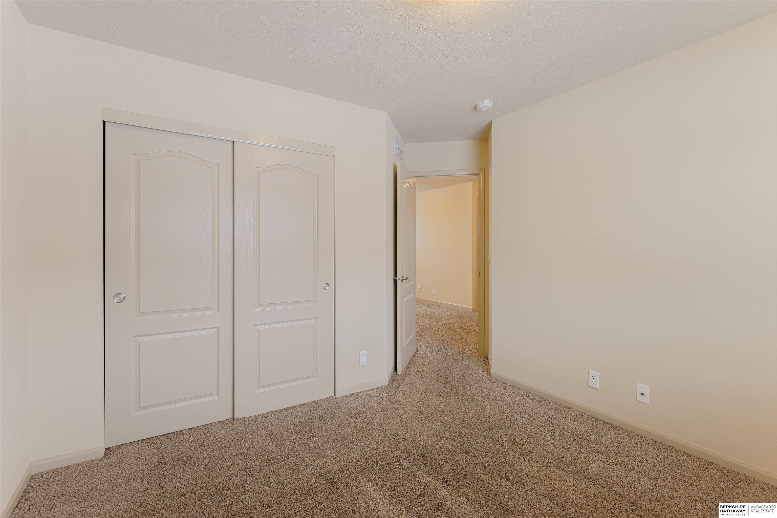 19012 Redwood Street