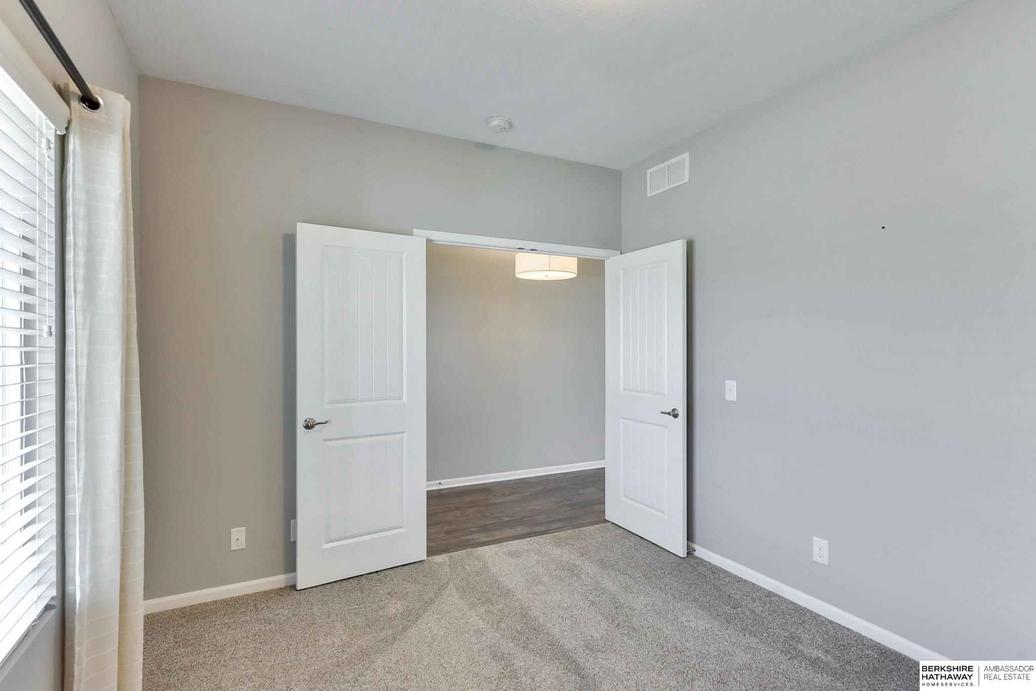 8215 S 186th Street