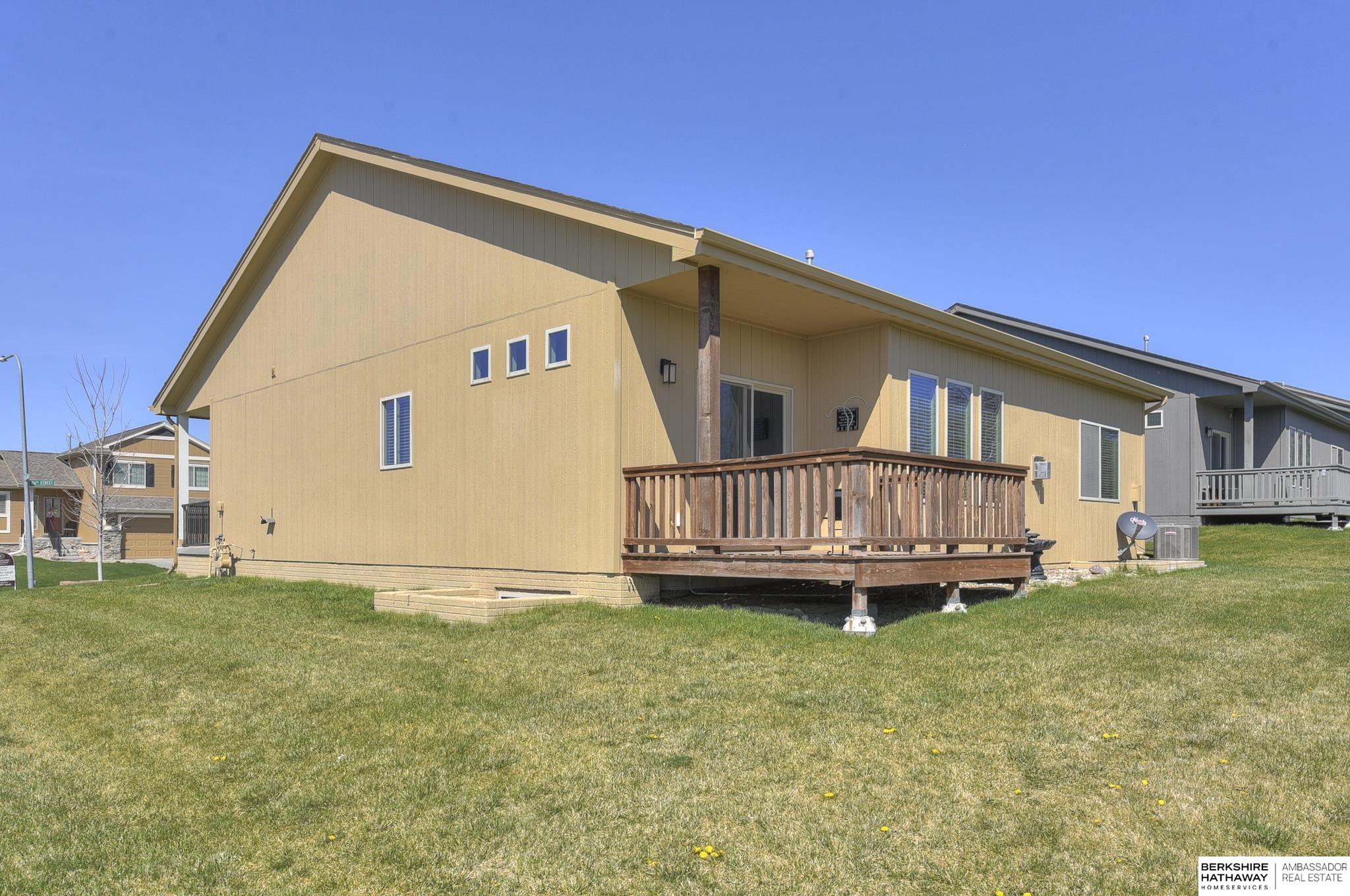 8215 S 186th Street