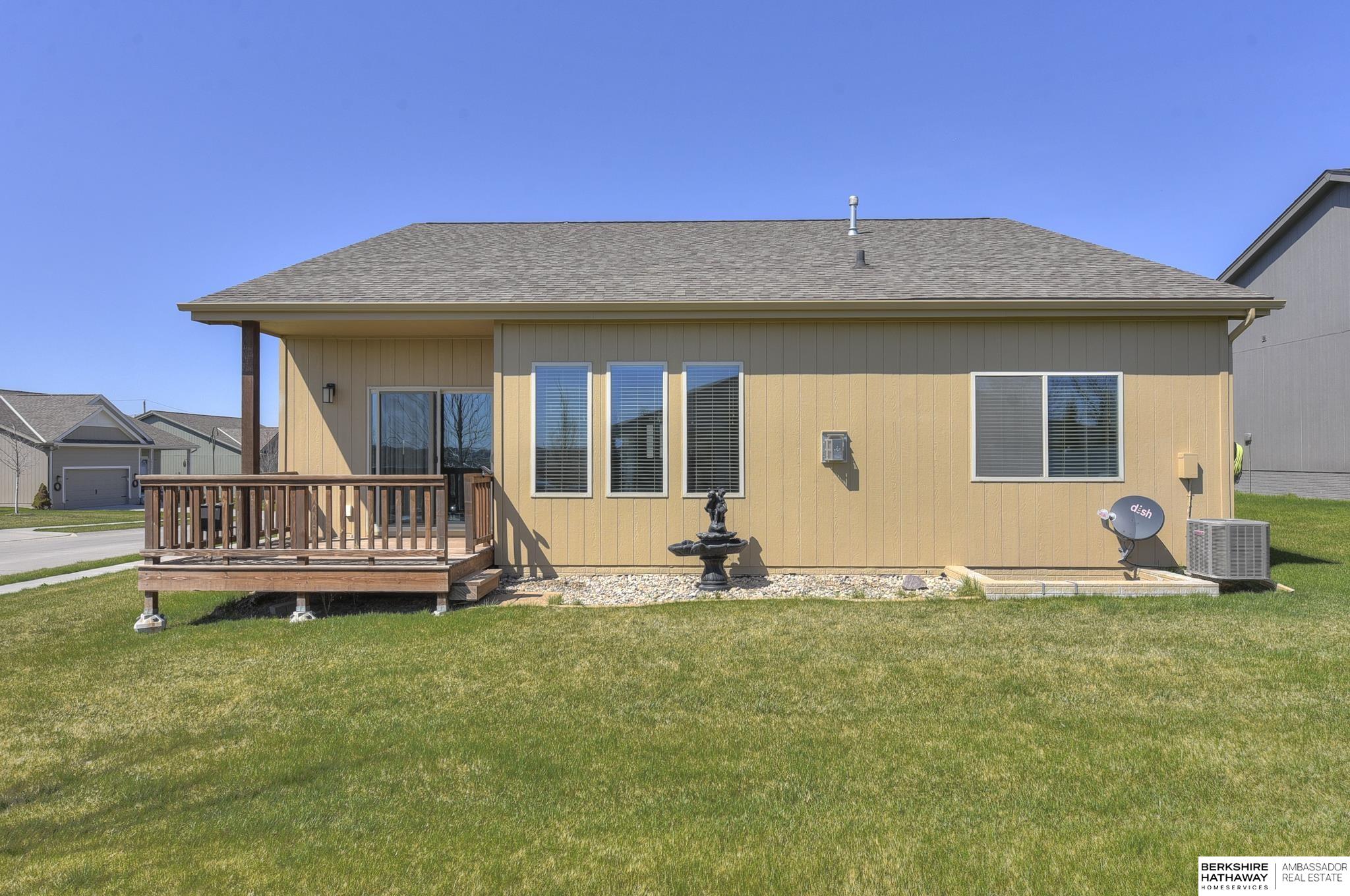 8215 S 186th Street