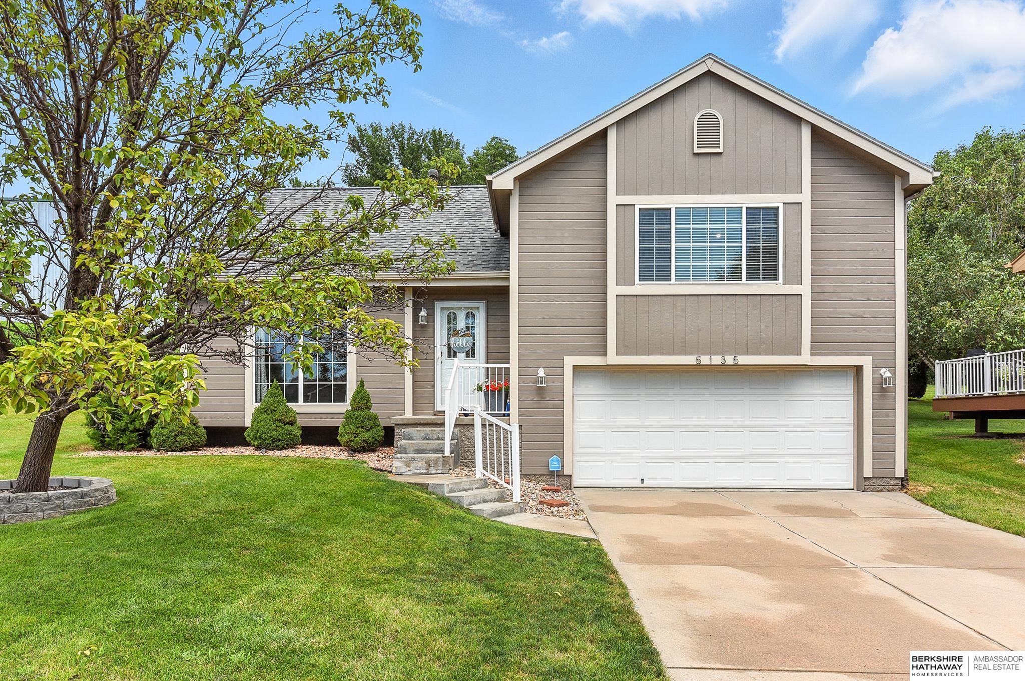 5135 N 159th Circle