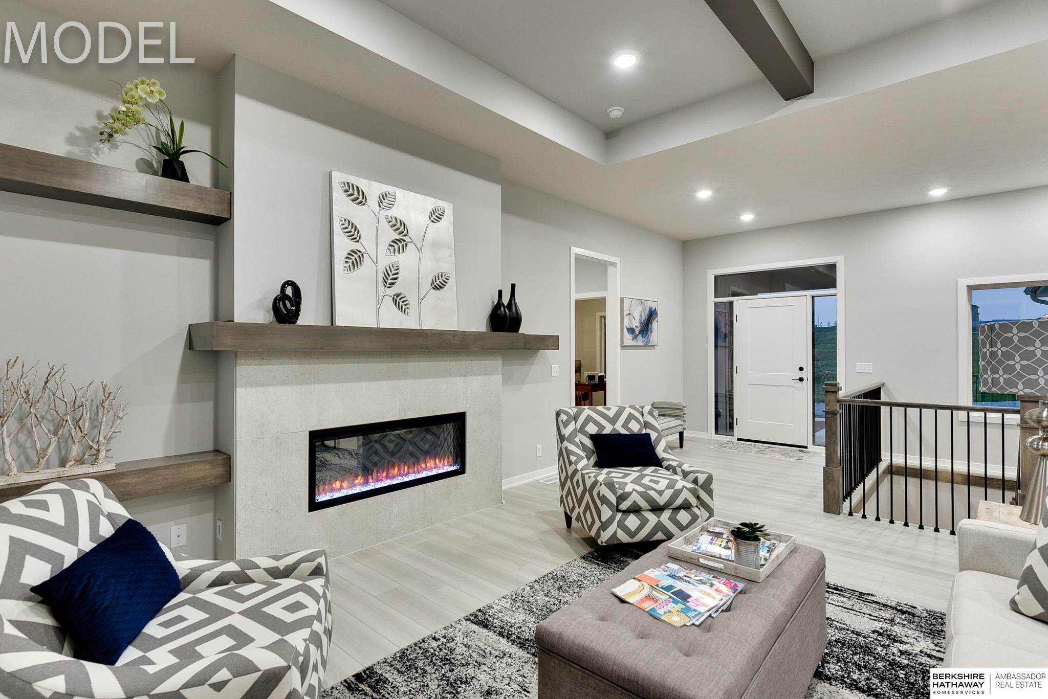 11003 S 102nd Street