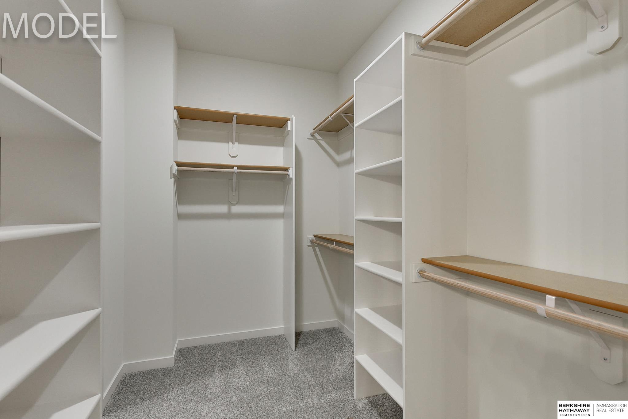 11003 S 102nd Street