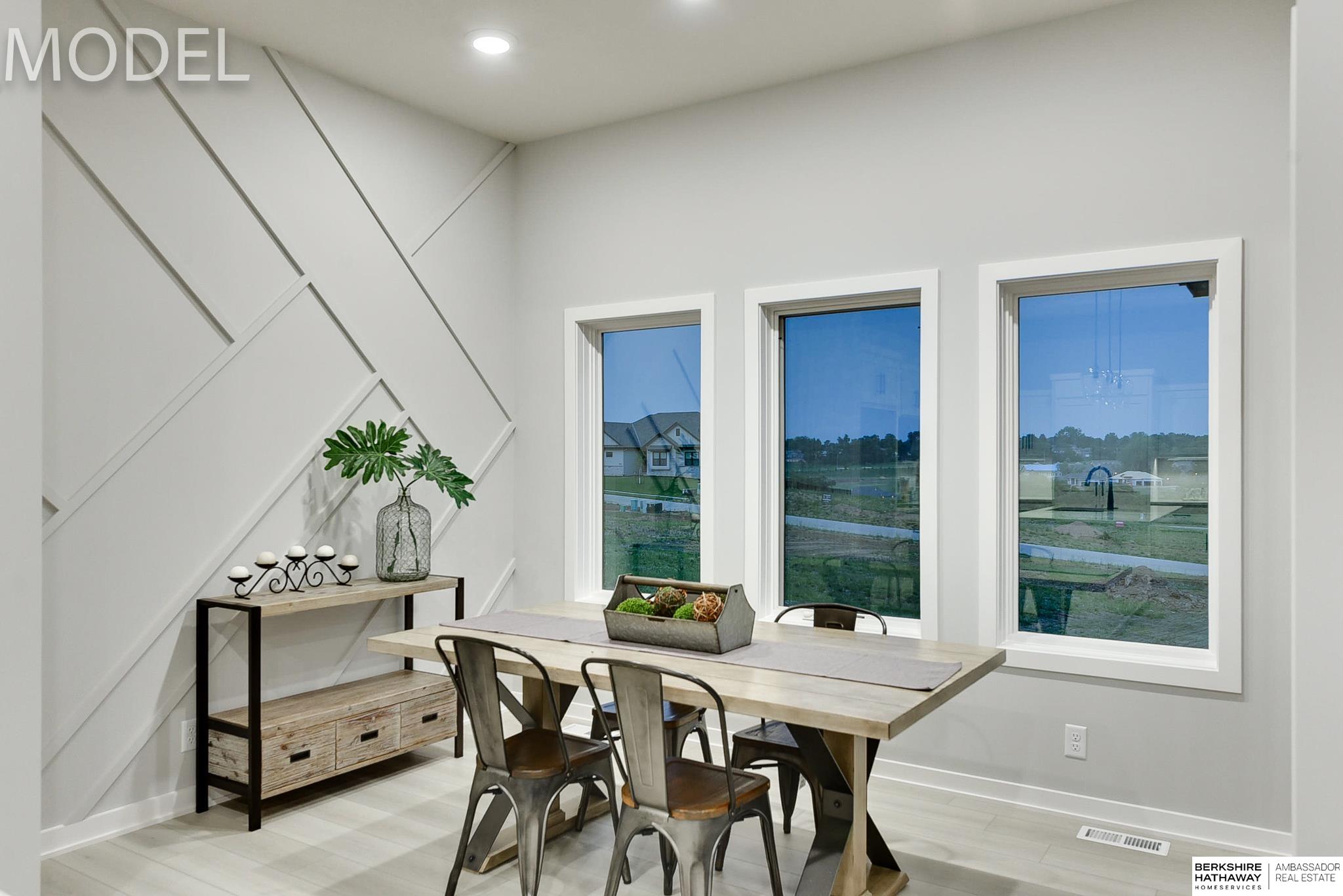 11003 S 102nd Street