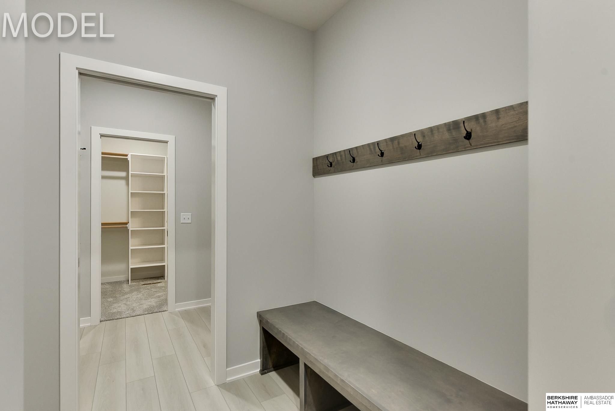 11003 S 102nd Street