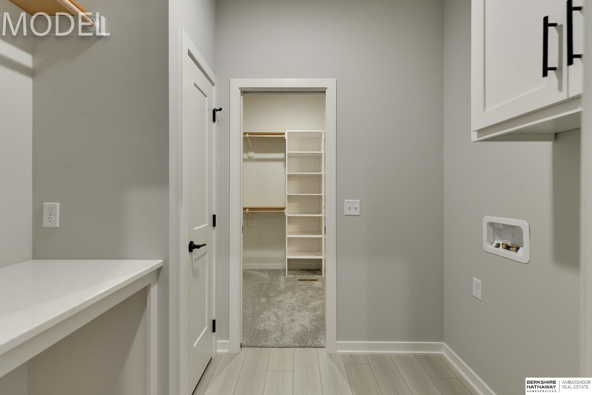 11003 S 102nd Street