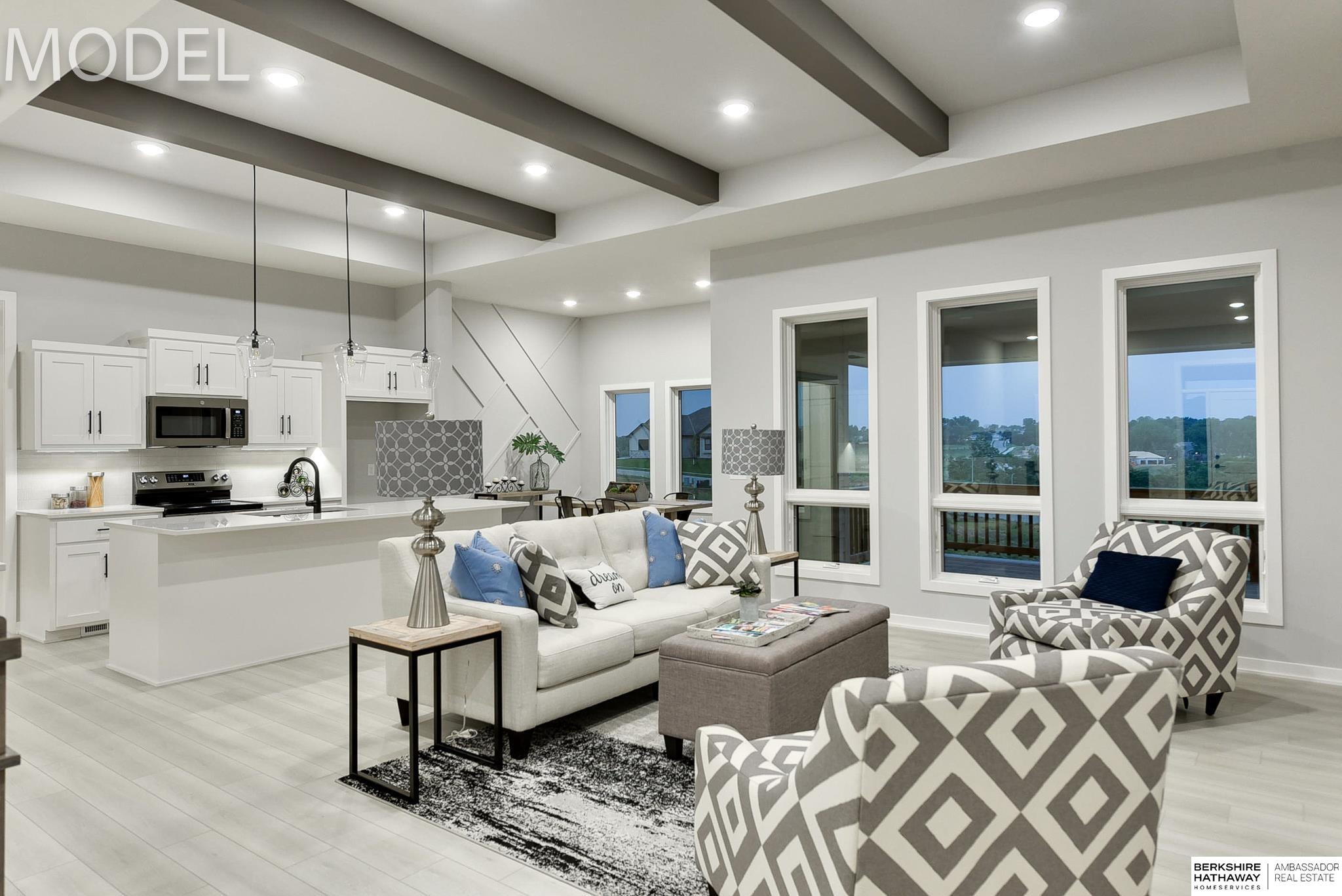 11003 S 102nd Street