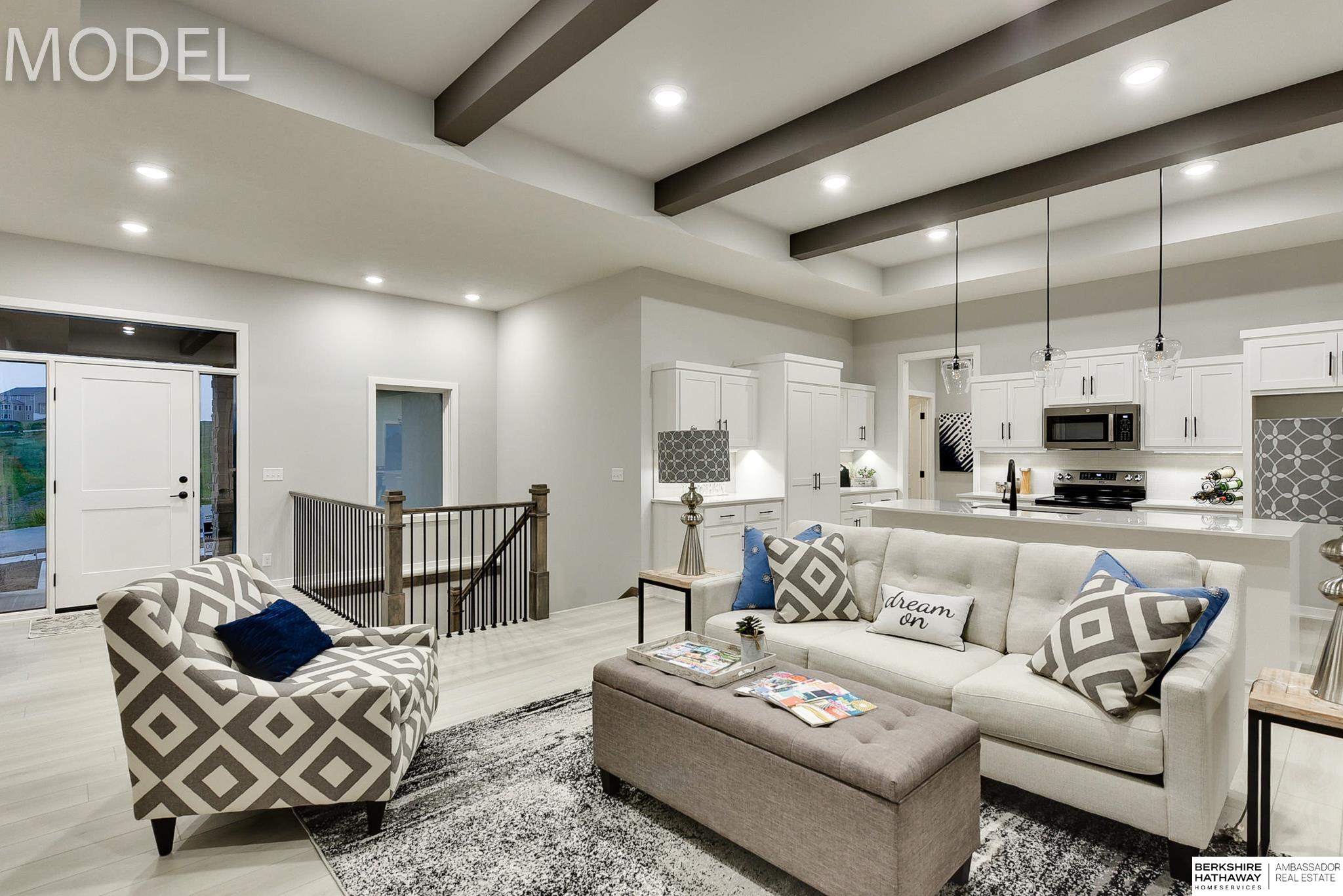 11003 S 102nd Street