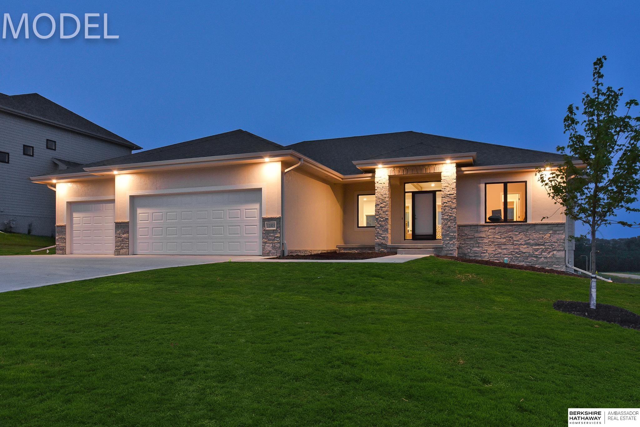 11003 S 102nd Street