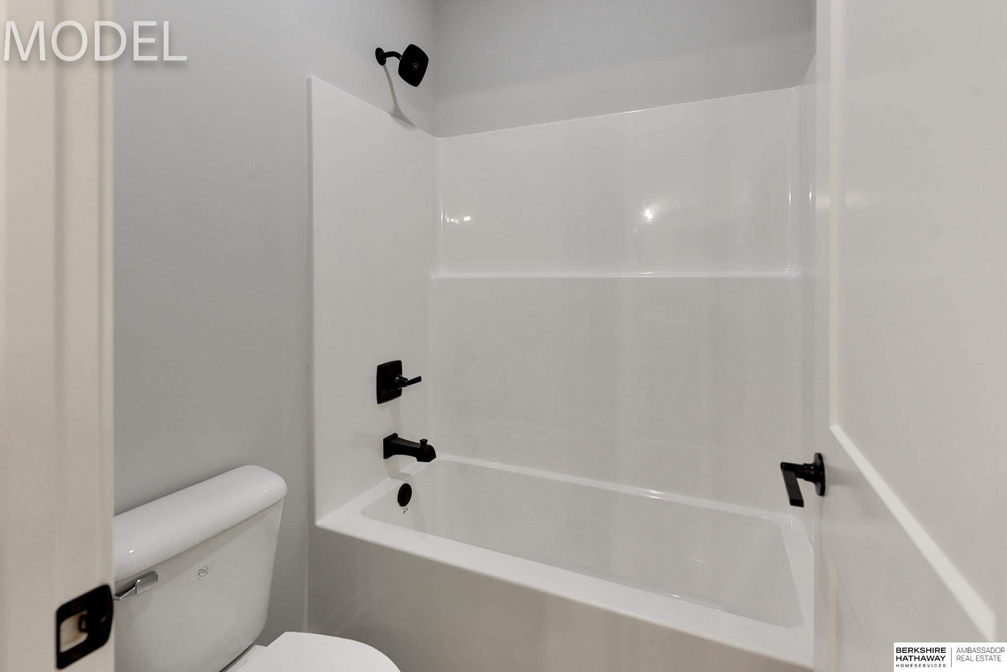 11003 S 102nd Street