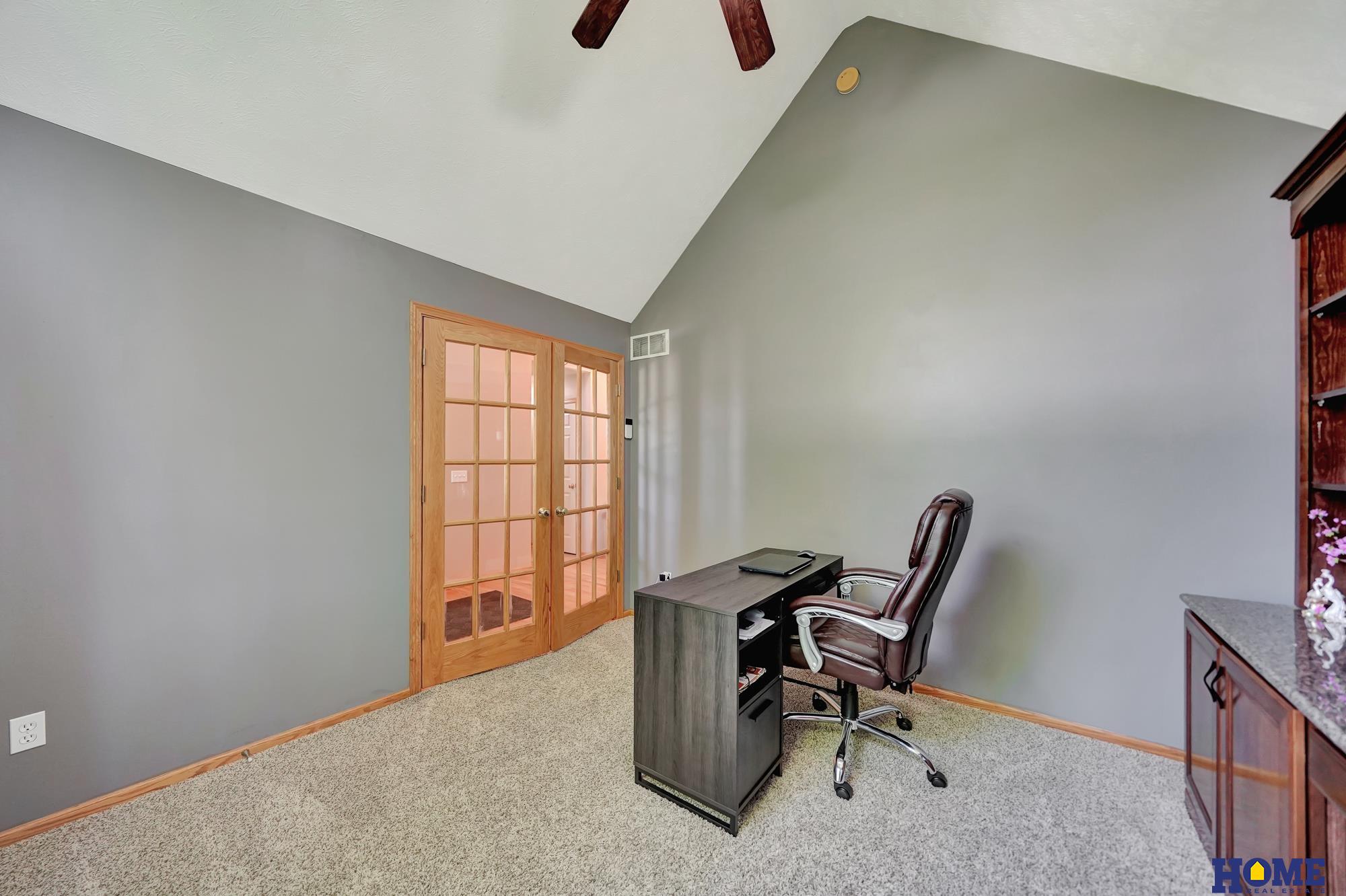 9249 Foxen Circle
