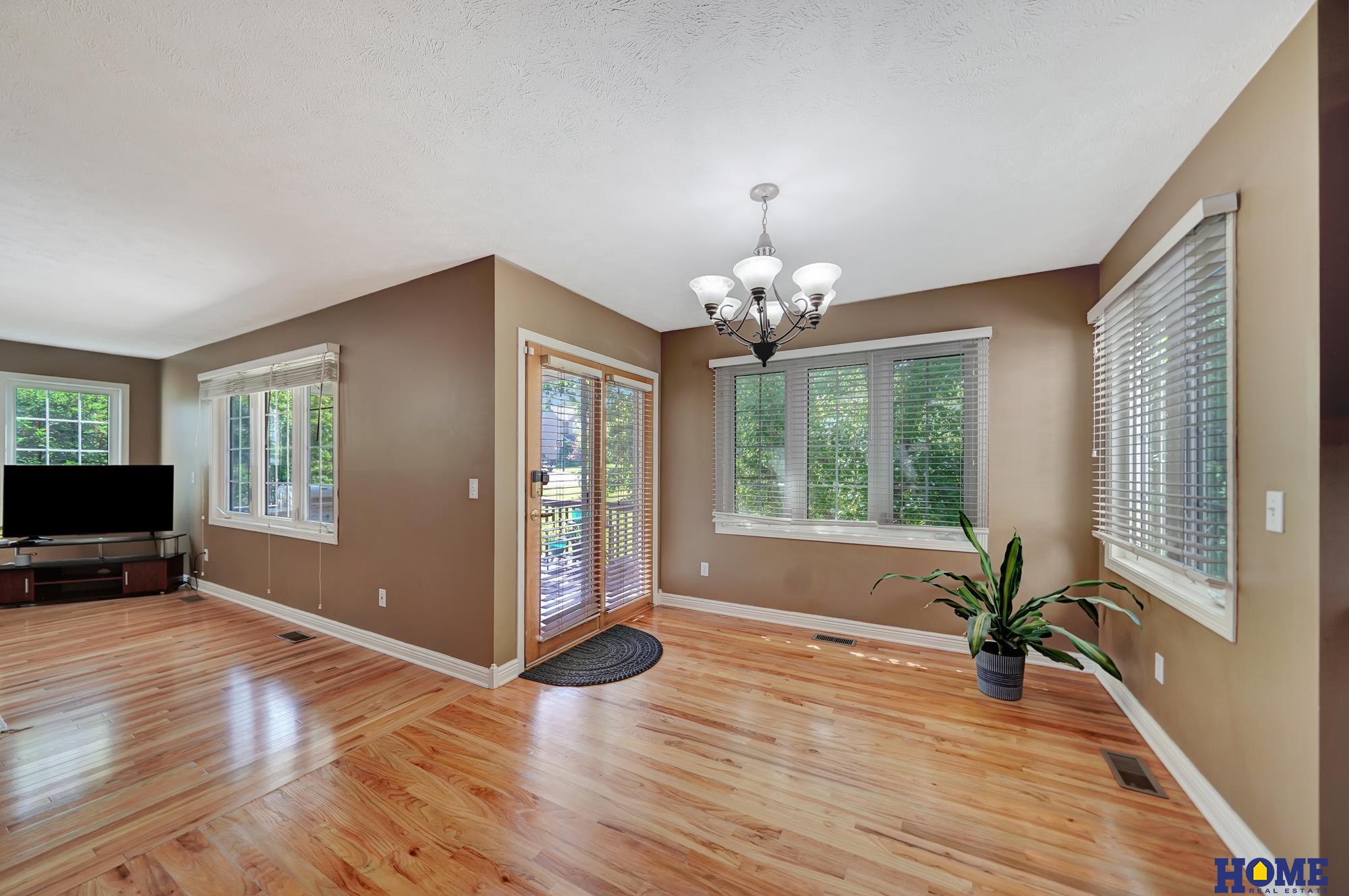 9249 Foxen Circle