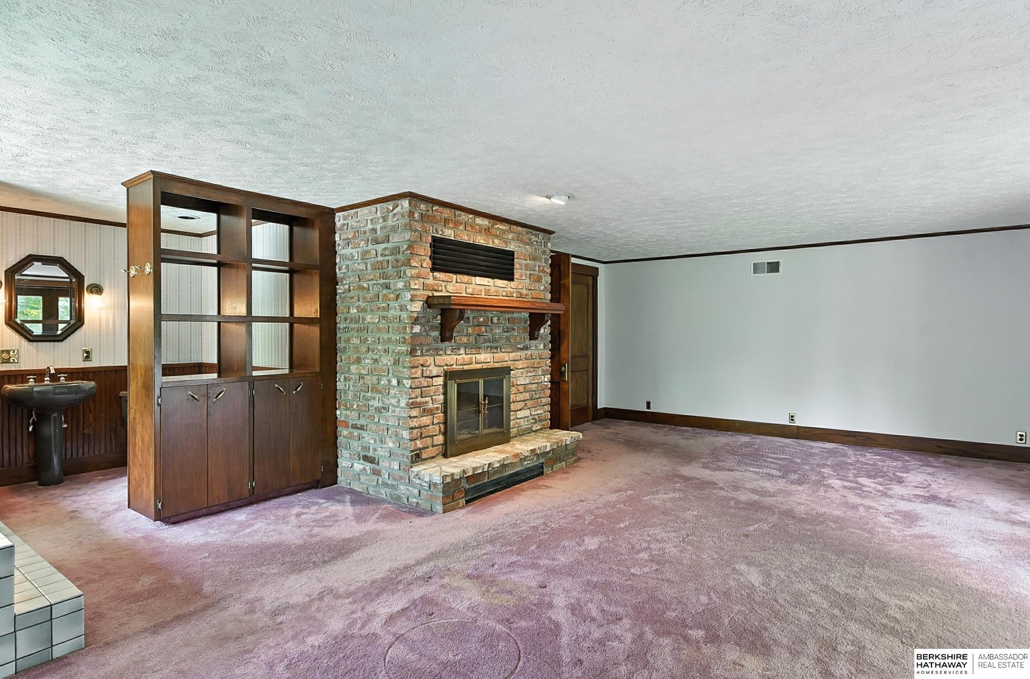11414 N 76 Plaza