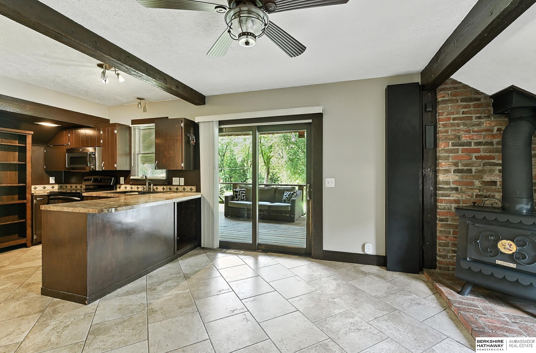11414 N 76 Plaza