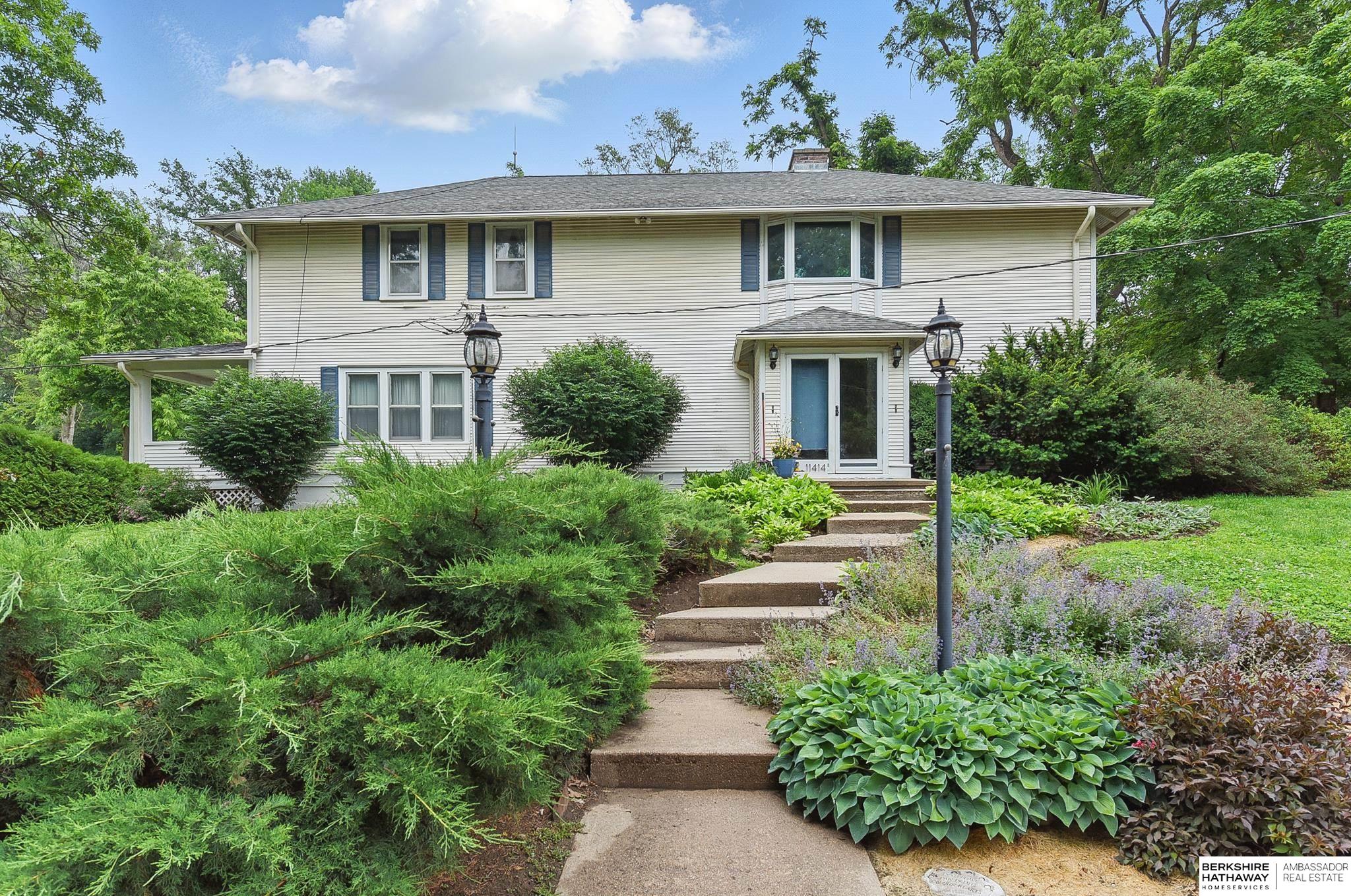 11414 N 76 Plaza