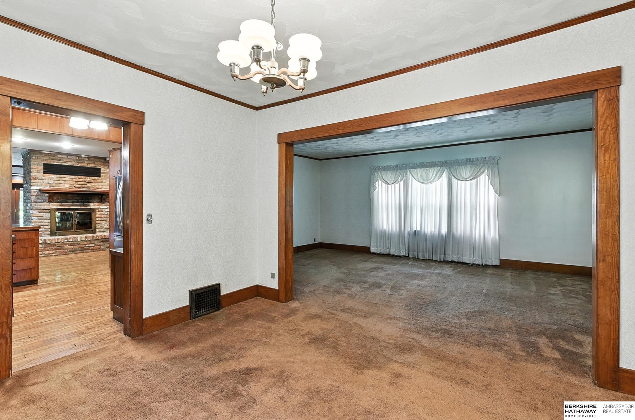 11414 N 76 Plaza