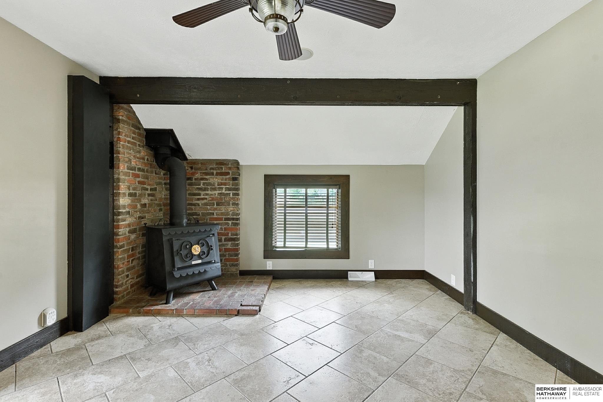 11414 N 76 Plaza
