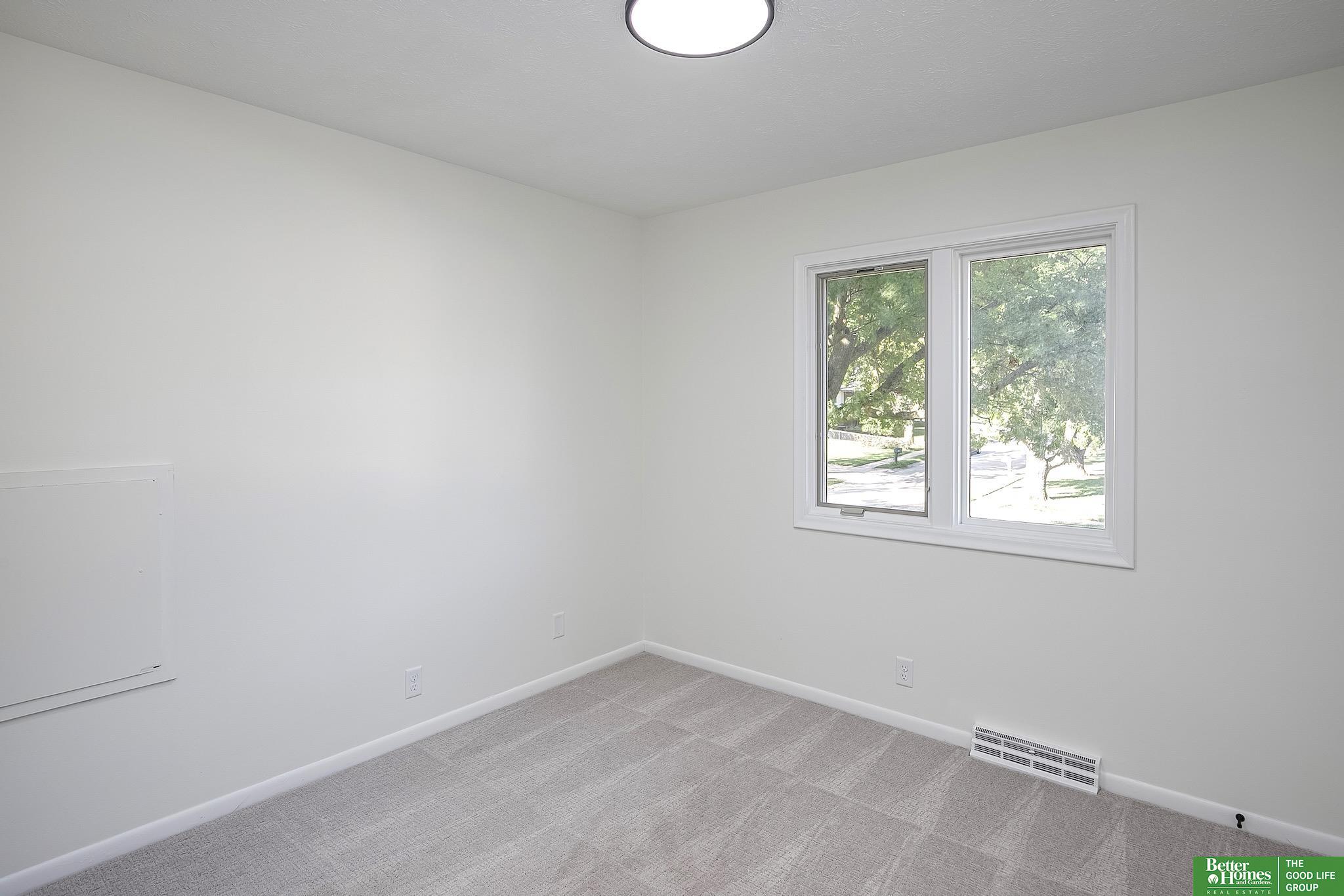 906 Chisholm Trail