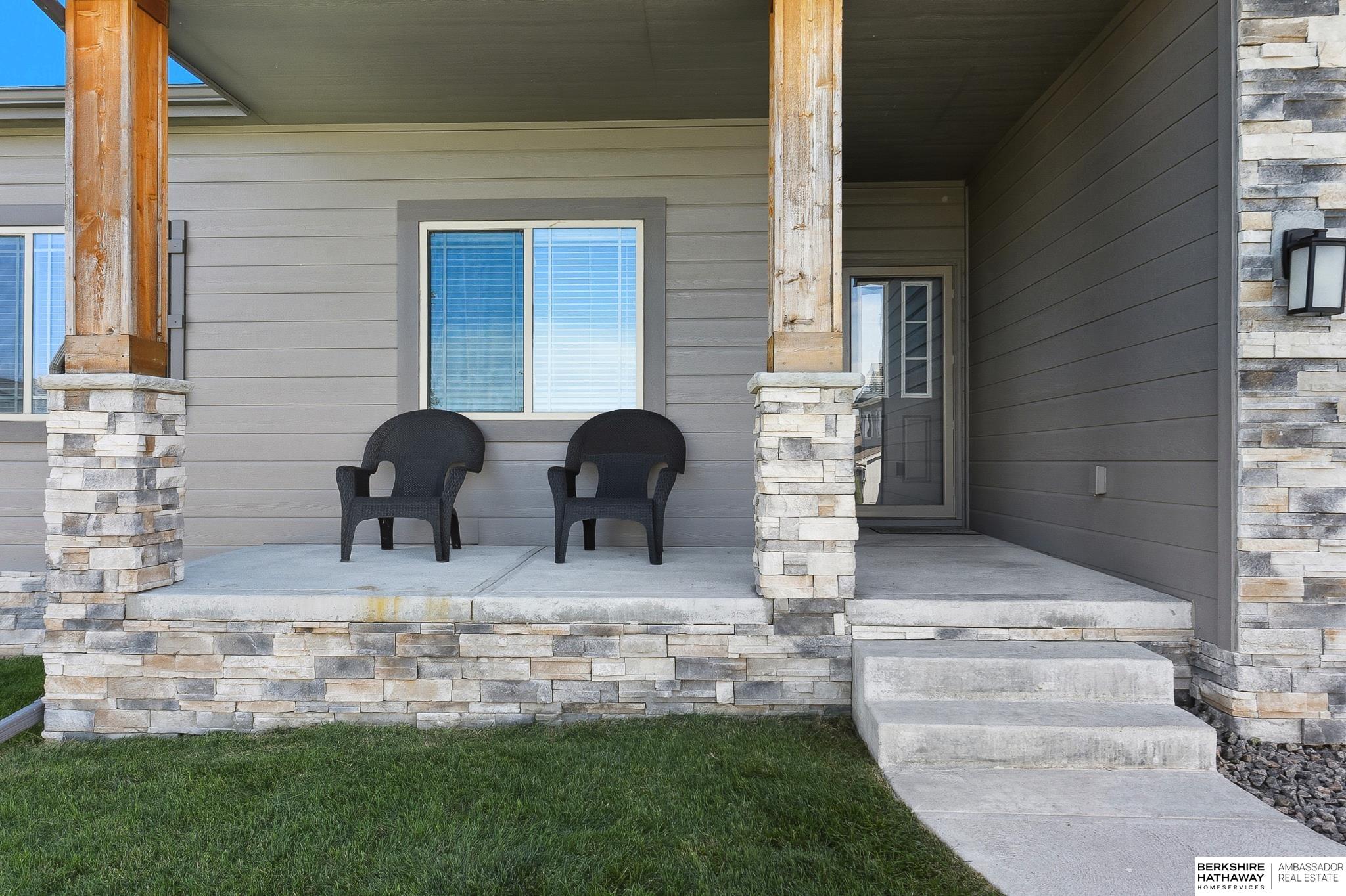 17703 Palisades Drive