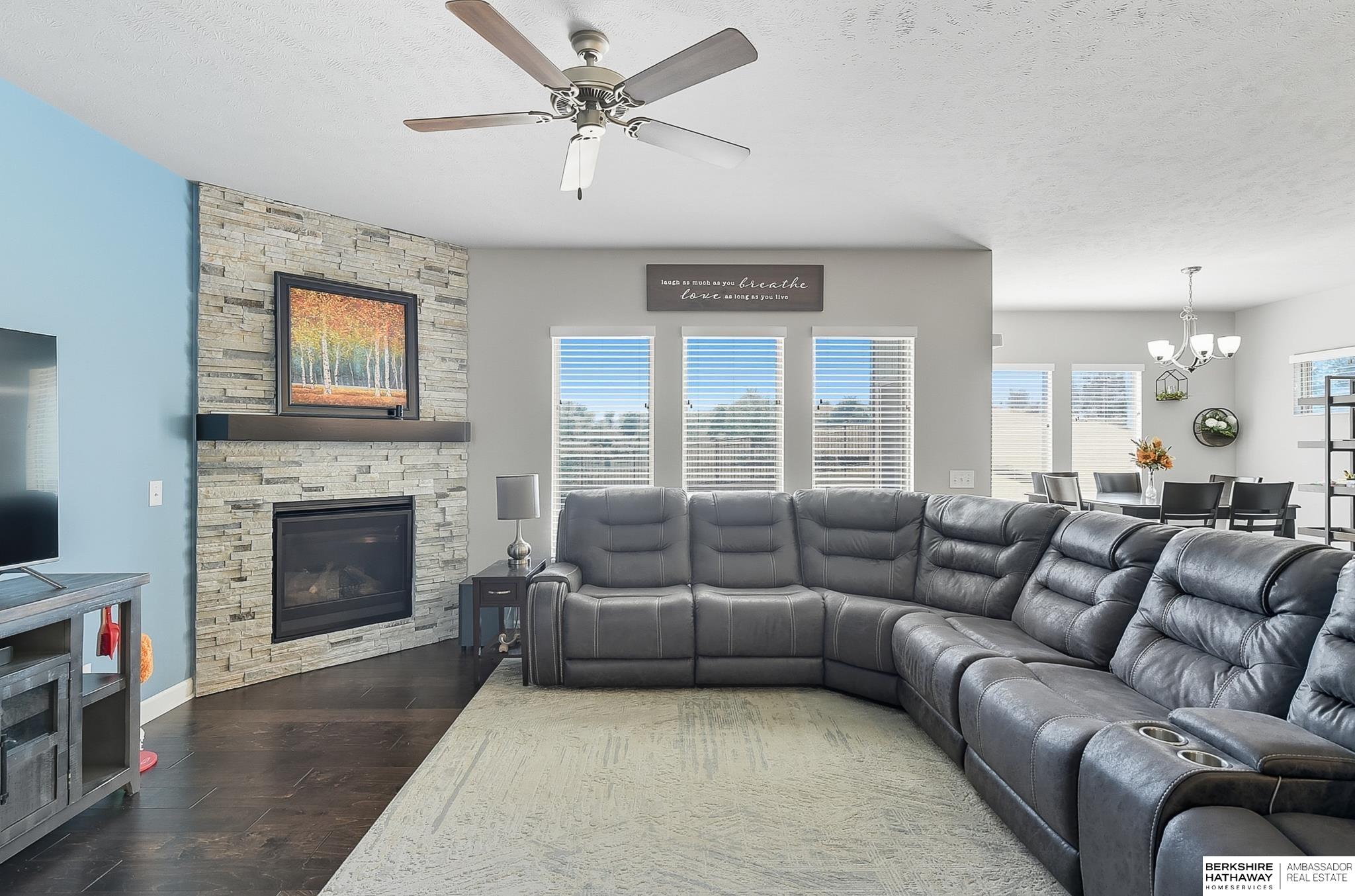 17703 Palisades Drive