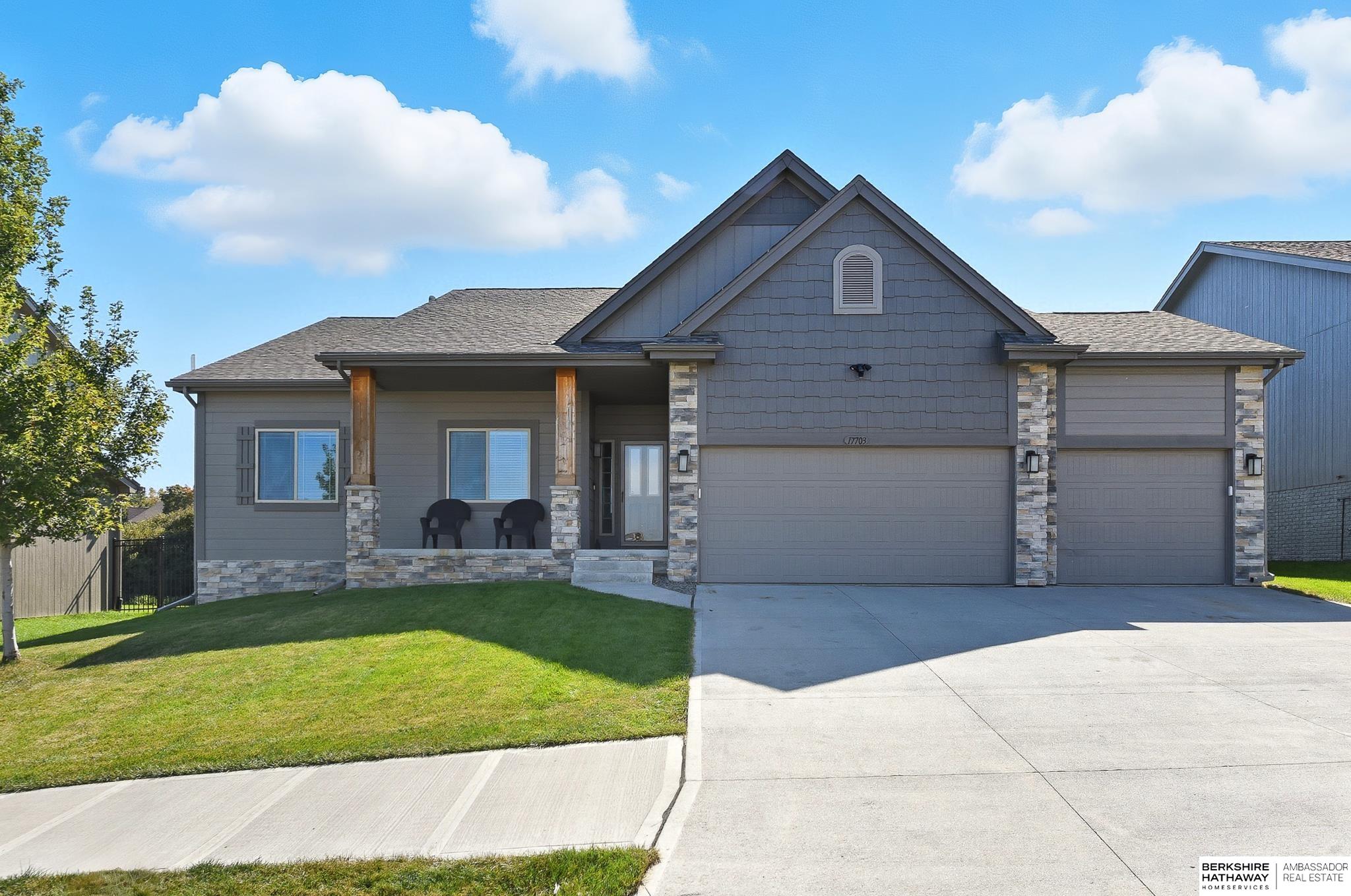 17703 Palisades Drive