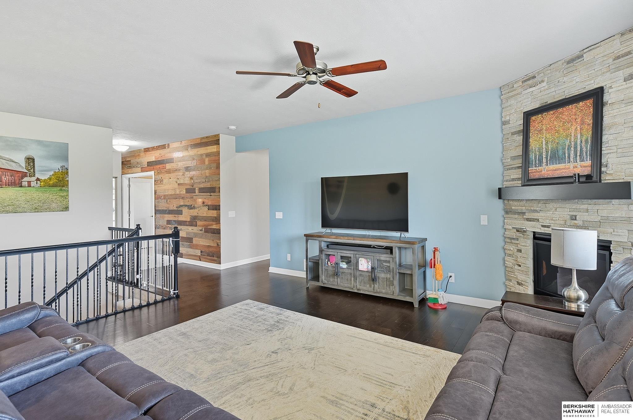 17703 Palisades Drive