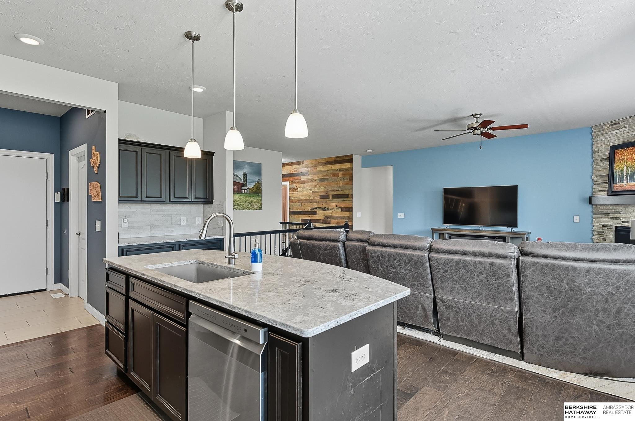 17703 Palisades Drive