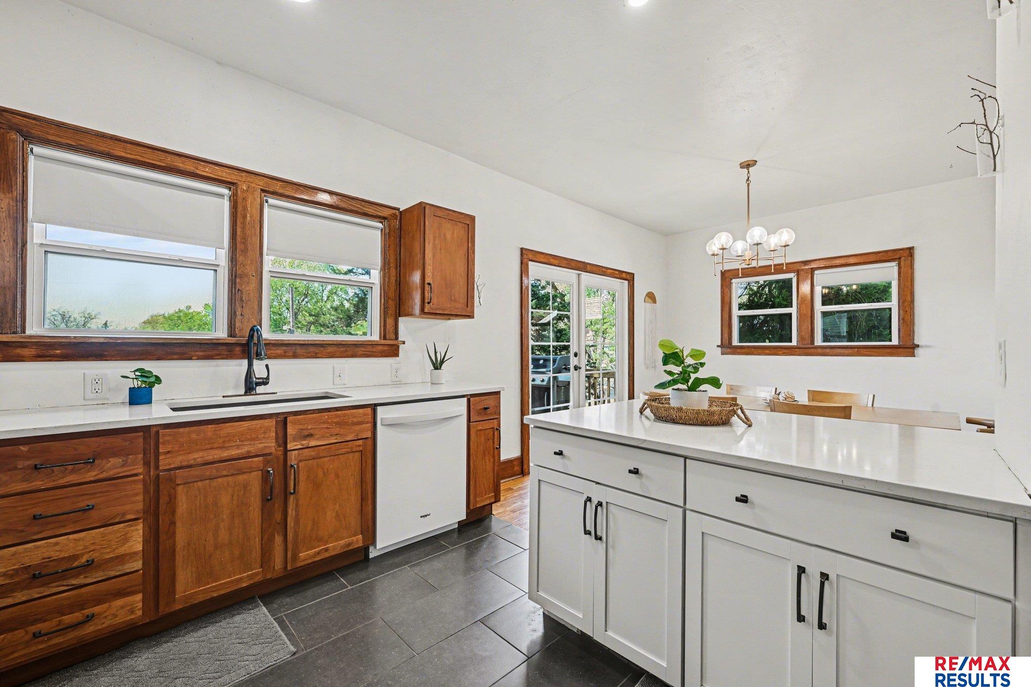 2826 S 31st Street