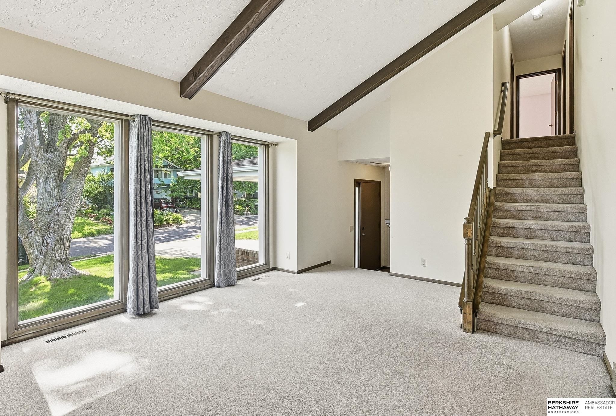 1122 Sally Street