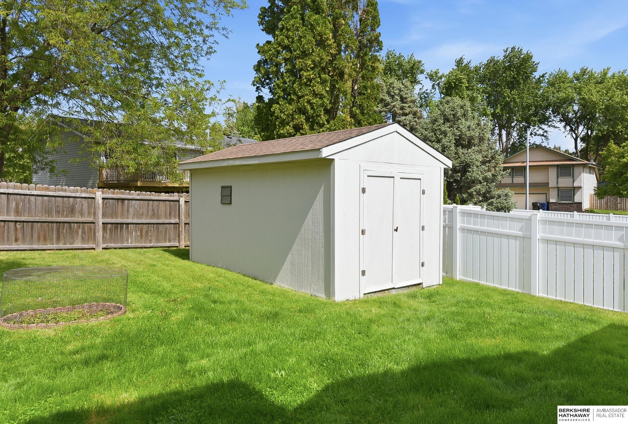 1122 Sally Street