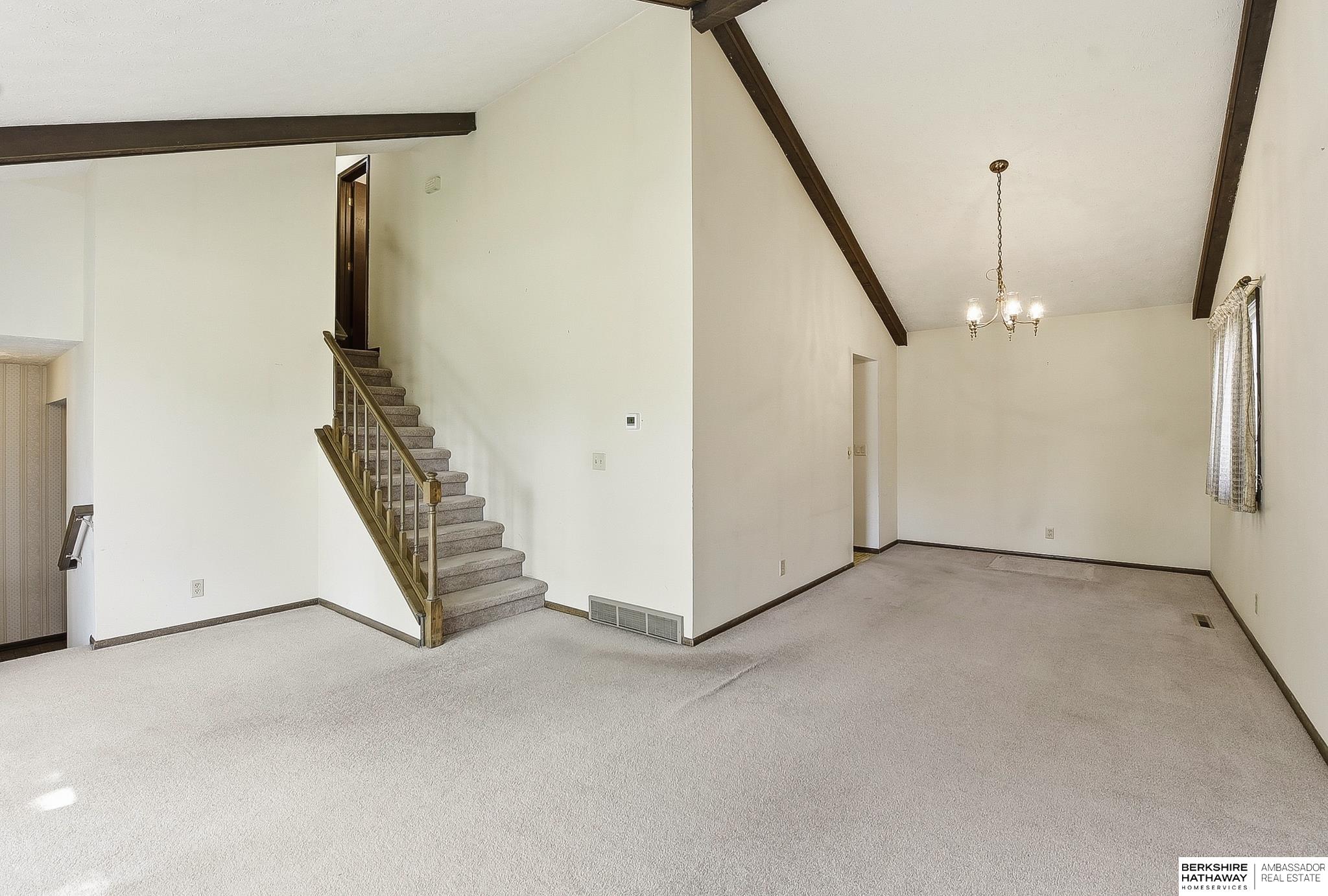 1122 Sally Street